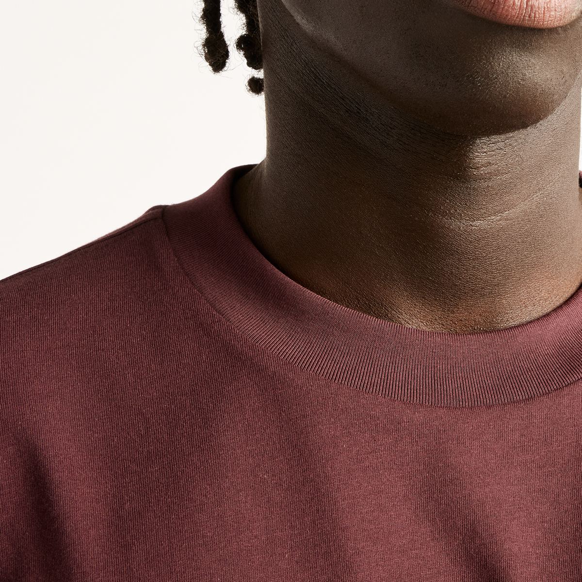 New Balance Sport Essentials Small Logo T-Shirt in ROT