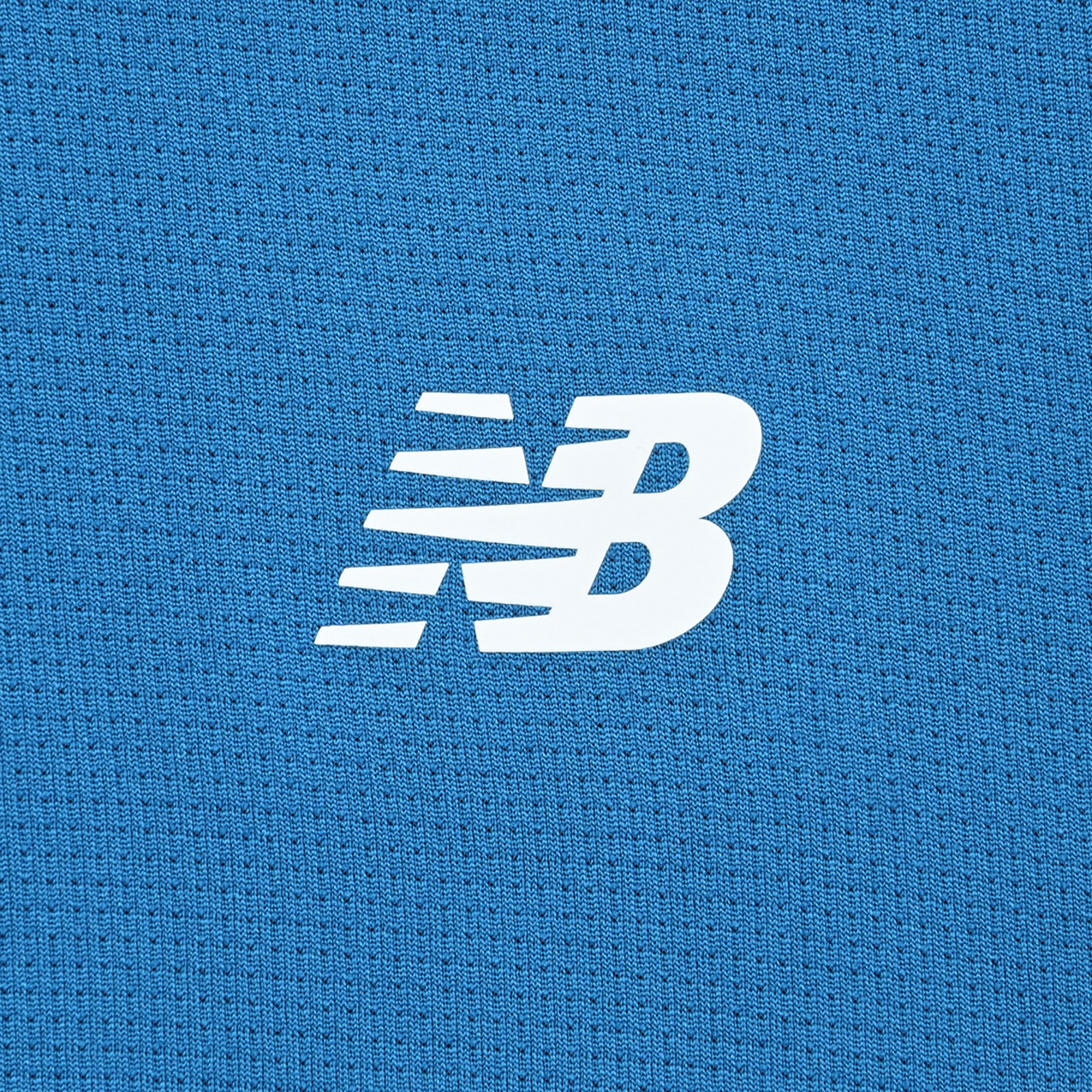 New Balance Sport Long Sleeve Shirt in BLAU