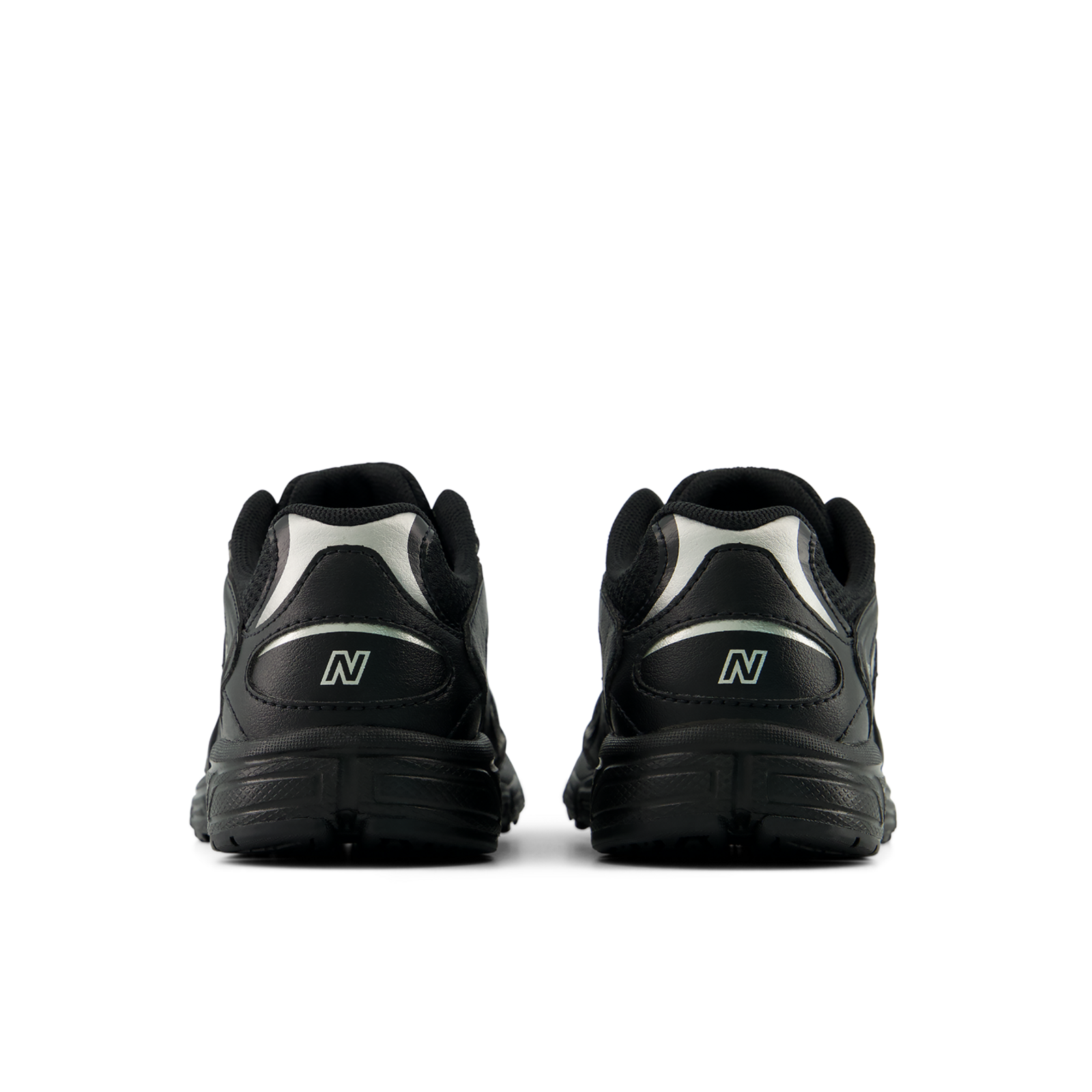 New Balance 408 Bungee Lace in SCHWARZ