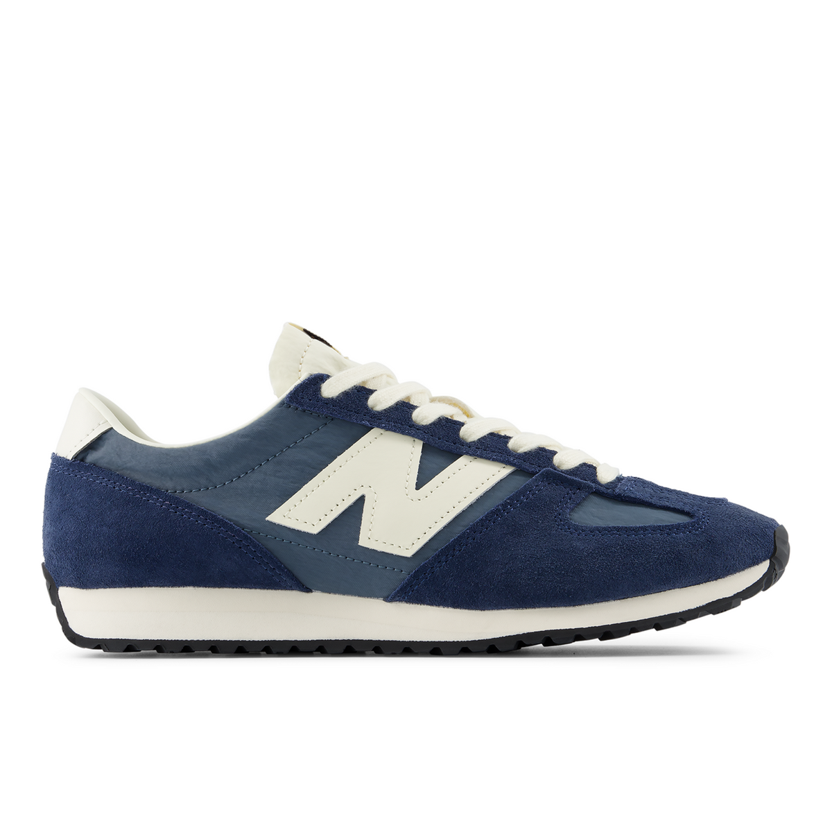 New Balance 471 Seasonal Staple in BLAU
