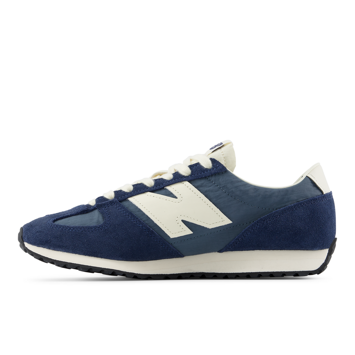 New Balance 471 Seasonal Staple in BLAU