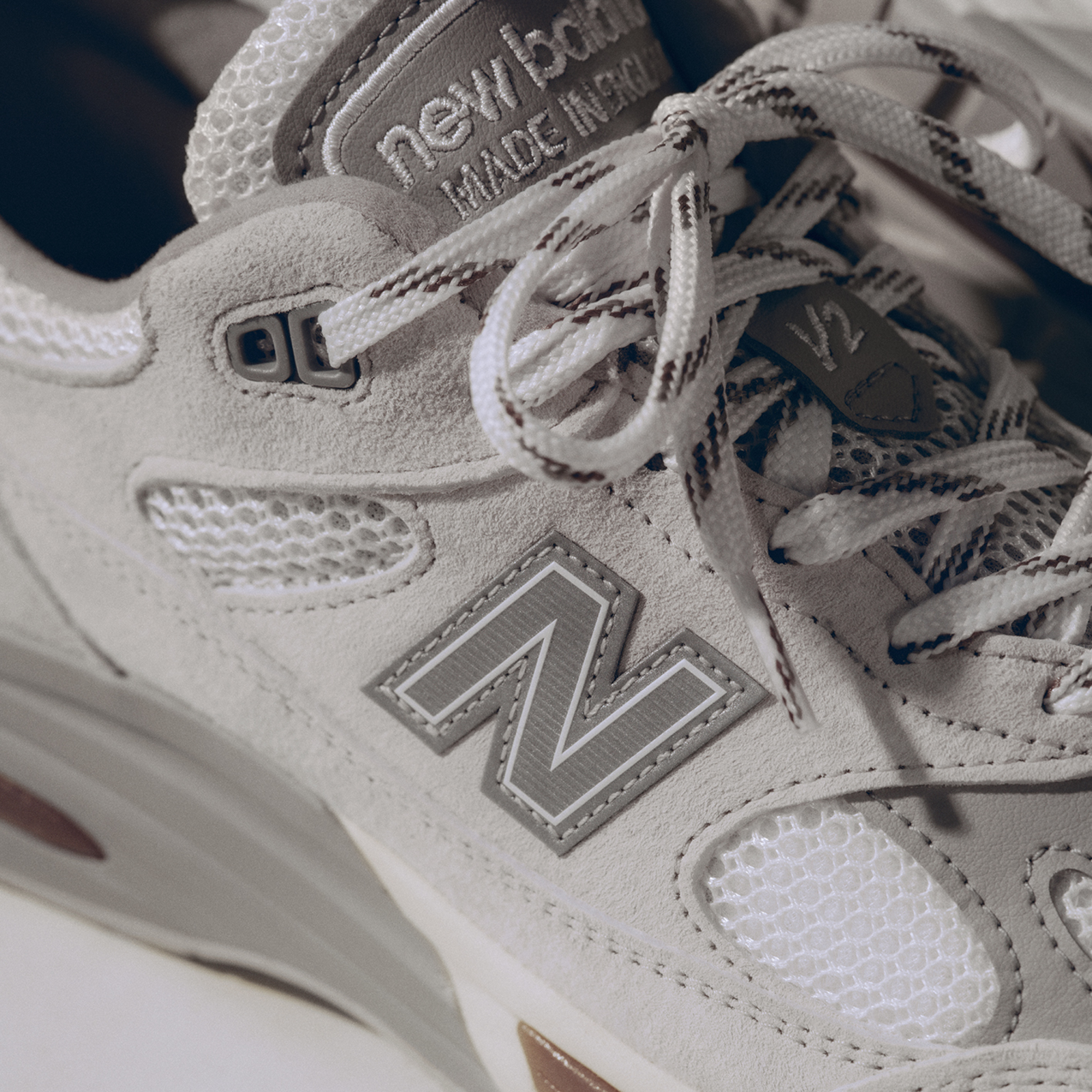 New Balance 991 v2 Made in UK Elevated in GRAU