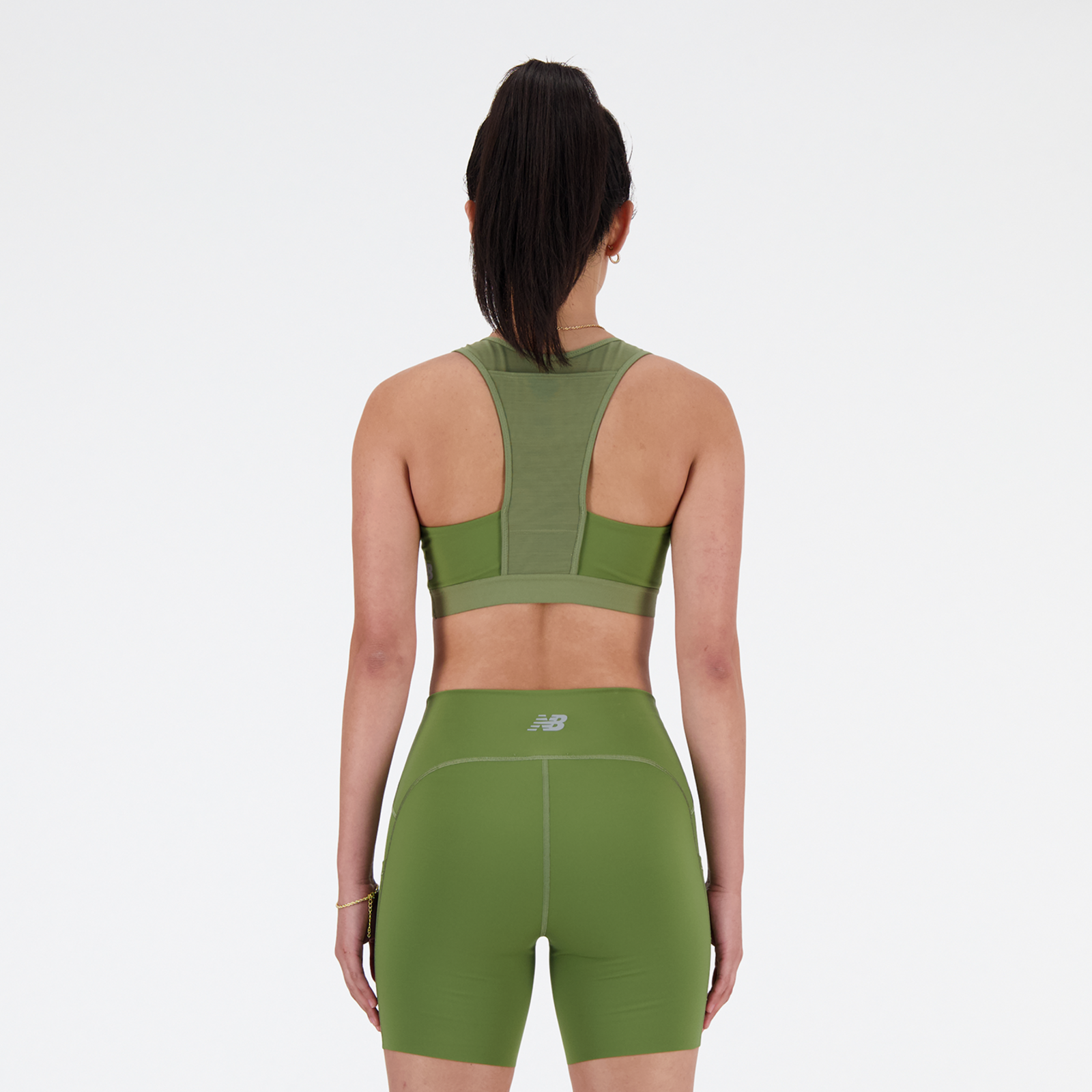 New Balance W NB Athletics Medium Support Sleek Sports Bra in