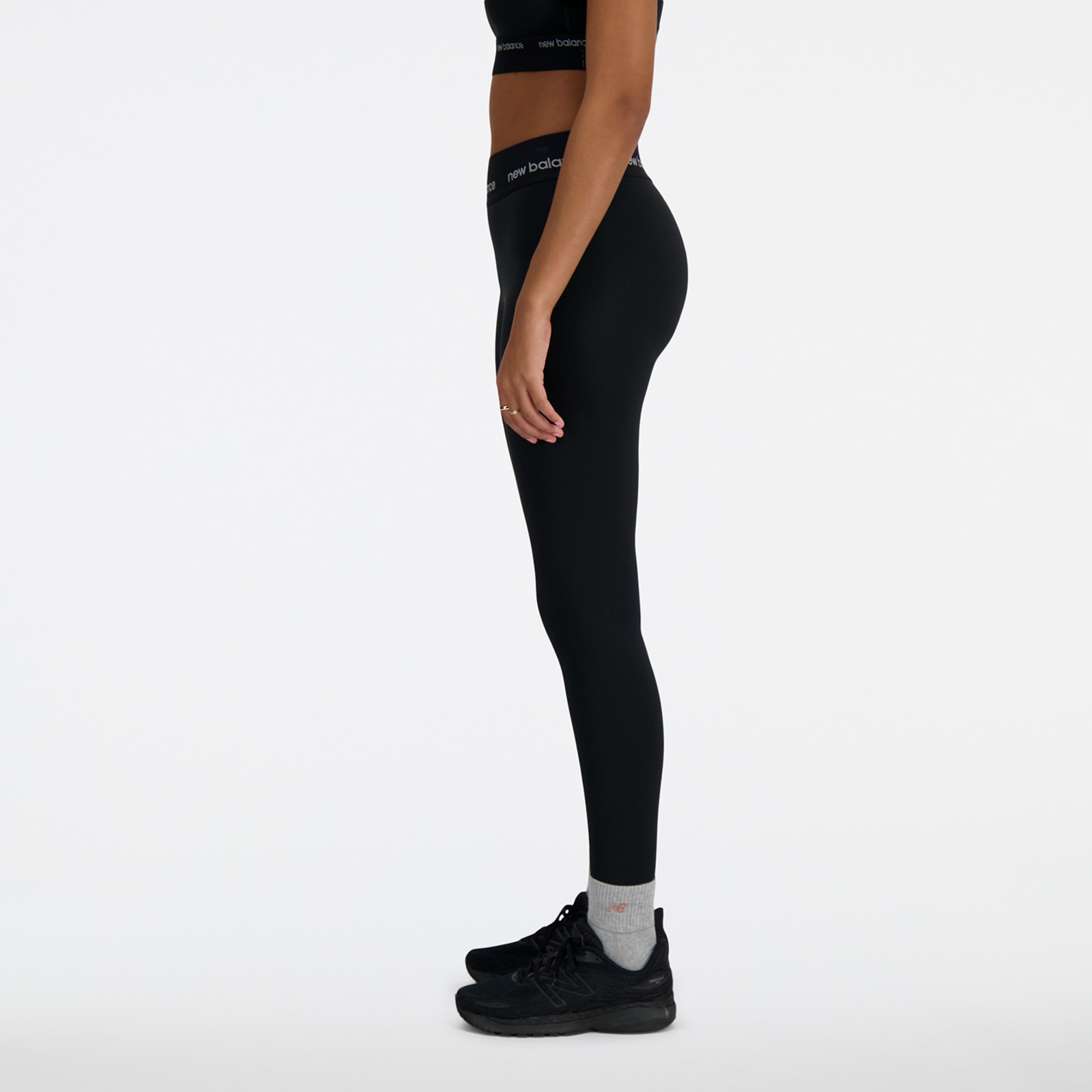 New Balance W Sleek 25 Inch High Rise Legging in