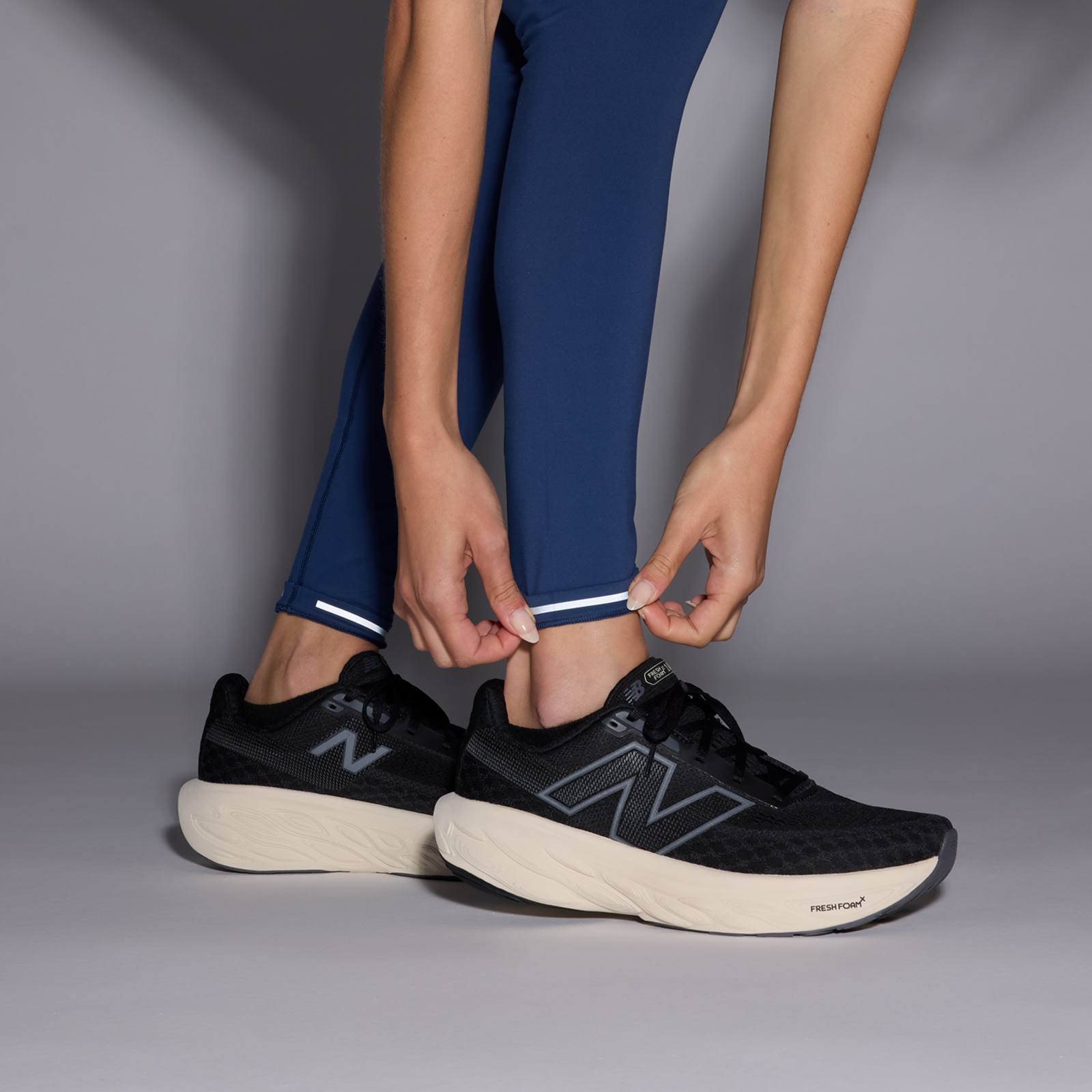 New Balance W NB Sleek Pocket High Rise Legging 27" in