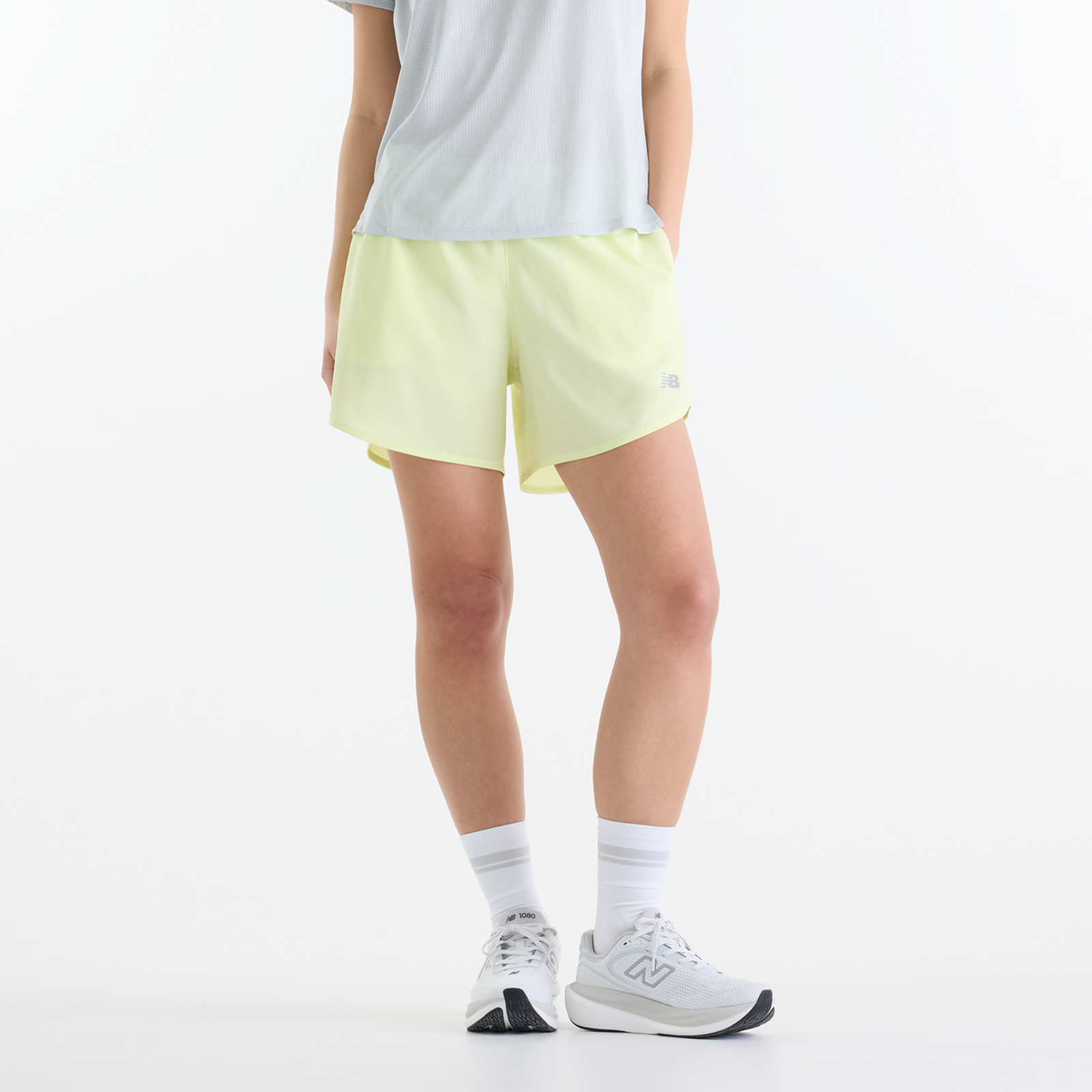 New Balance W Sport Essentials Short 5 Inch in