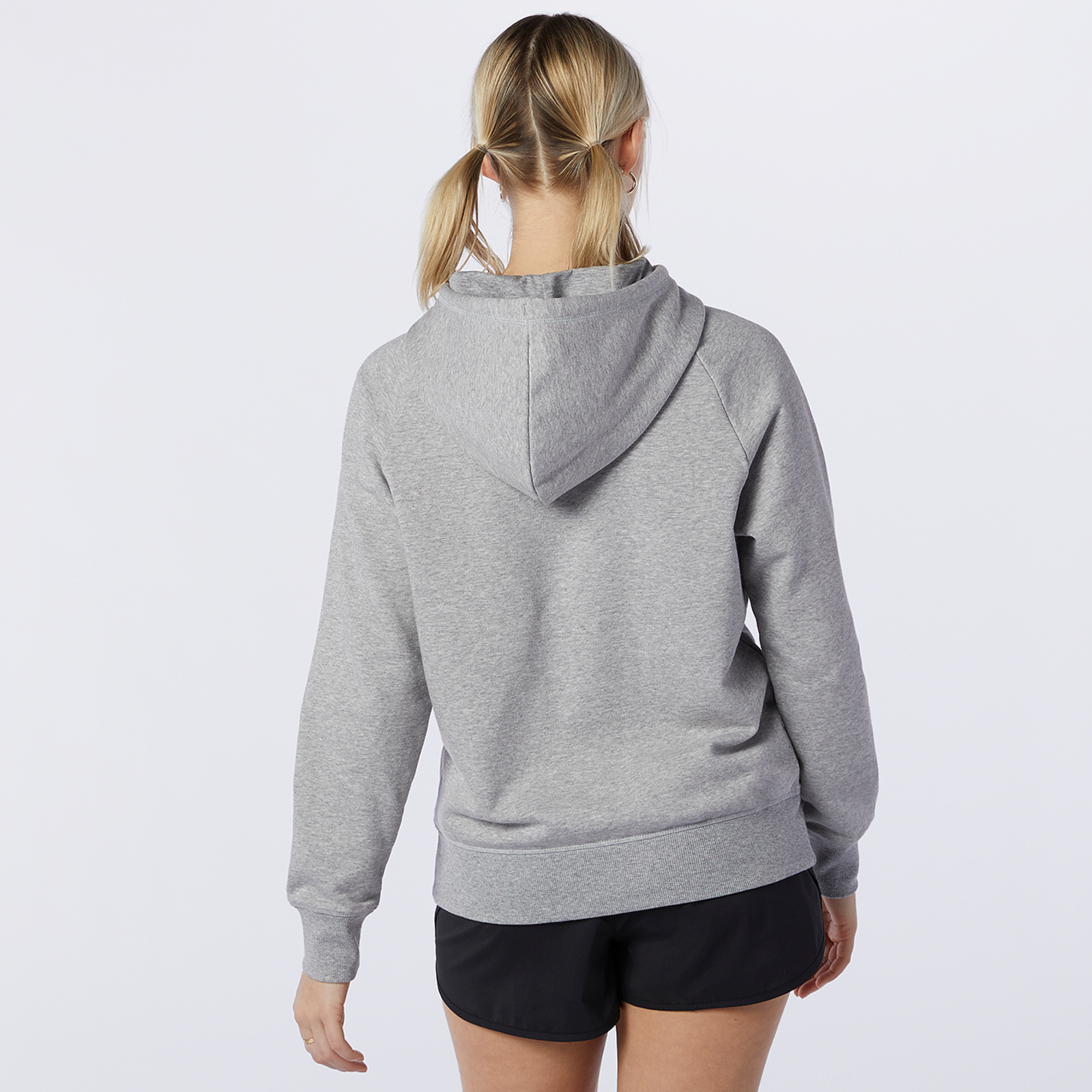 New Balance W Essentials Stacked Logo PO Hoodie in GRAU