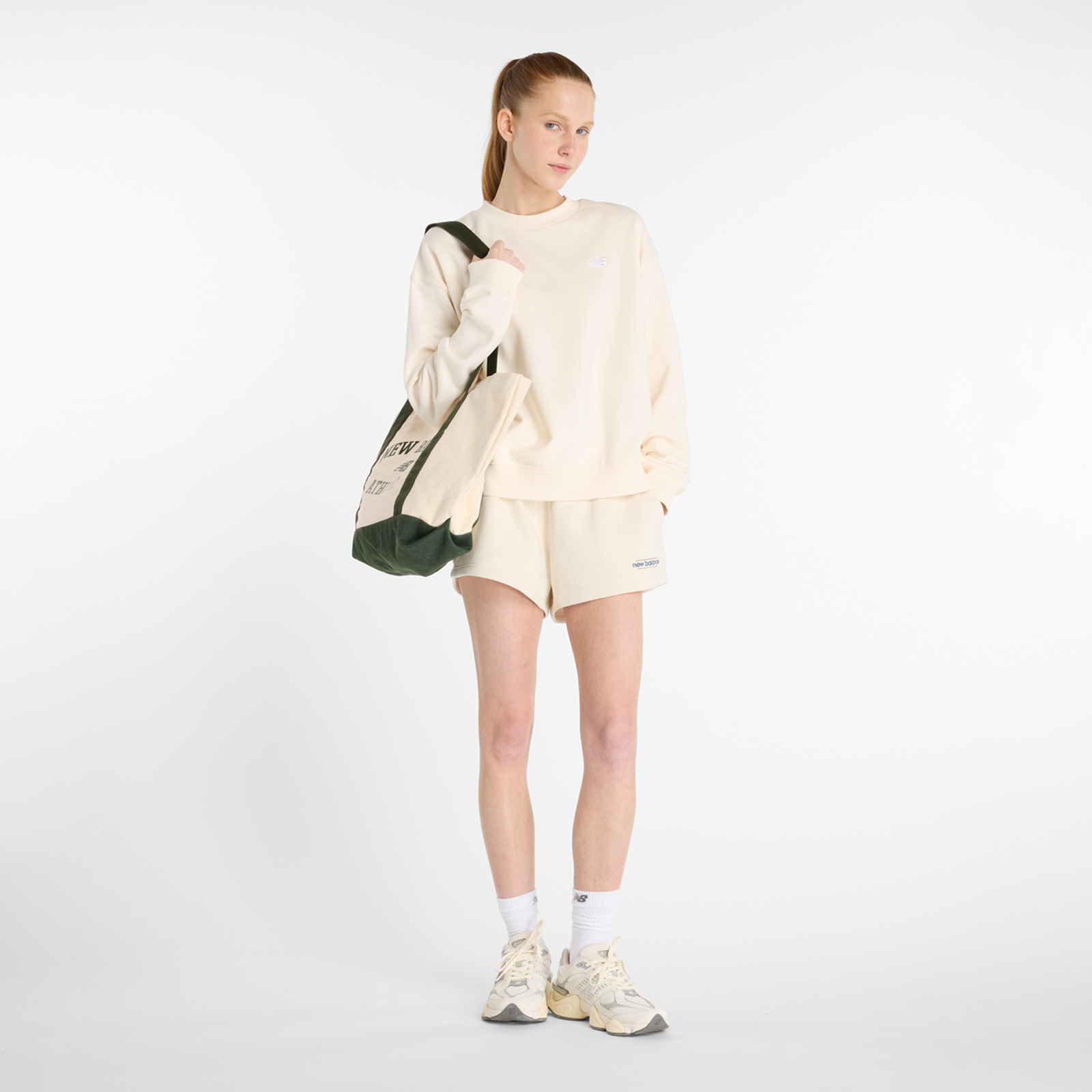 New Balance W Sport Essentials French Terry Small Logo Crew in
