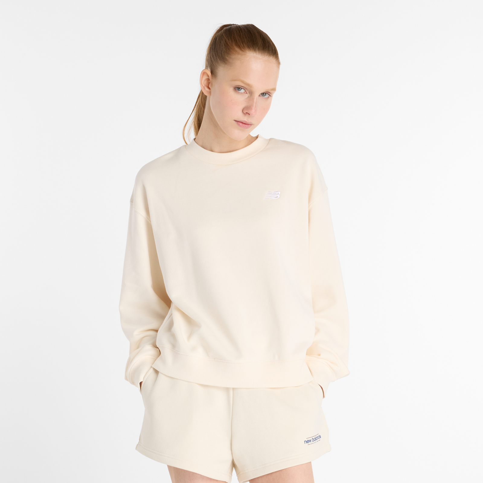 New Balance W Sport Essentials French Terry Small Logo Crew in