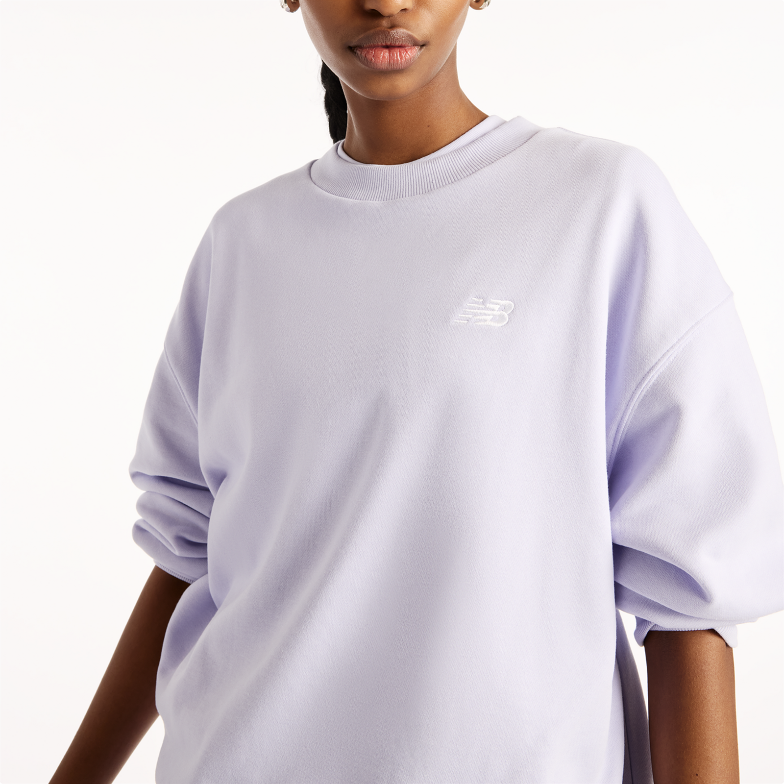 New Balance W Sport Essentials French Terry Small Logo Crew in