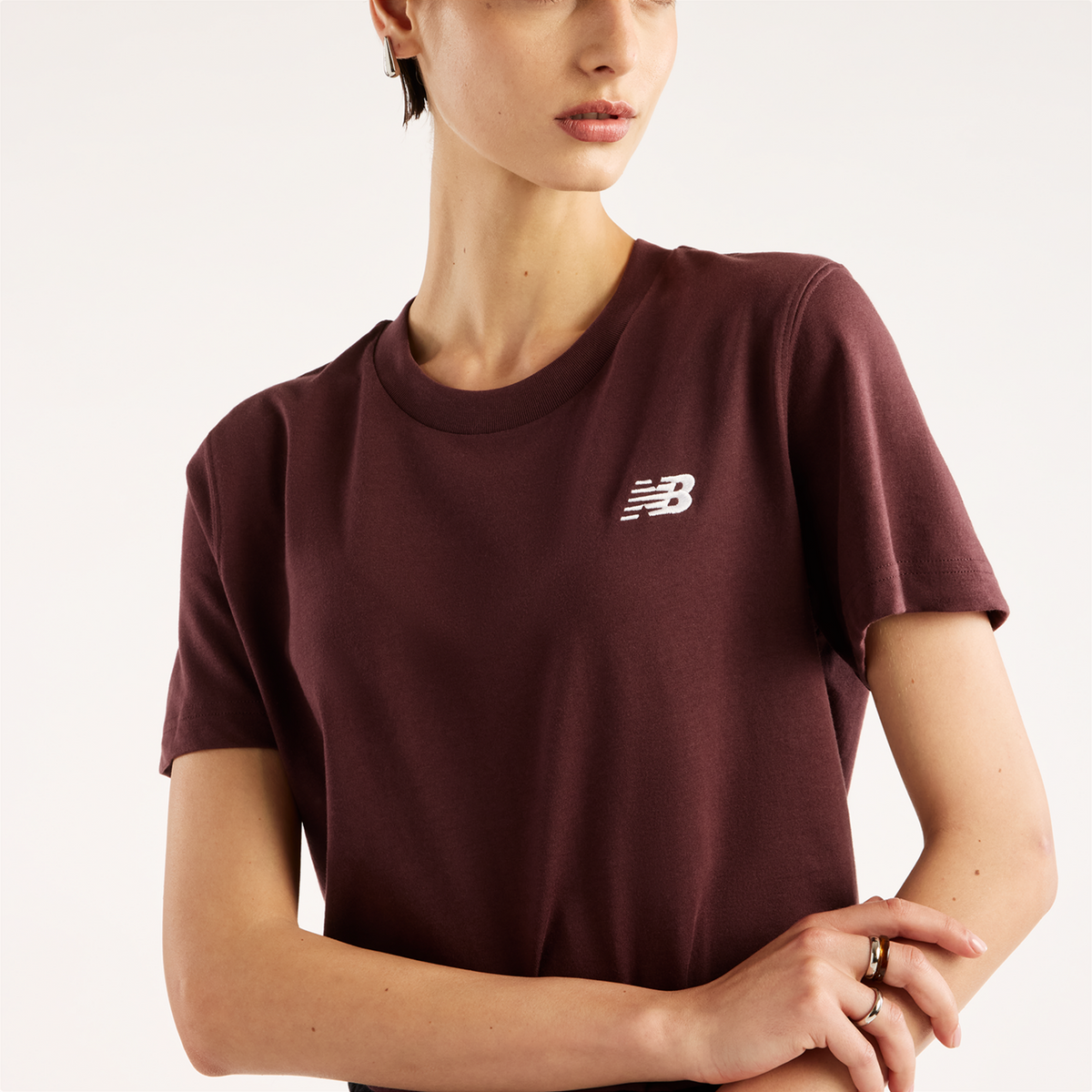 New Balance W New Balance Jersey Small Logo T-Shirt in ROT