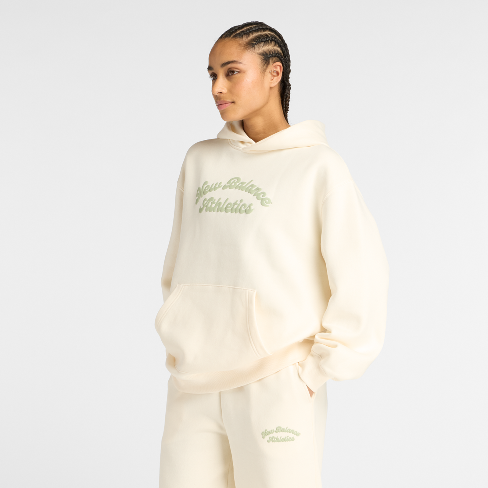 New Balance W Linear Heritage Fleece Long Hoodie in
