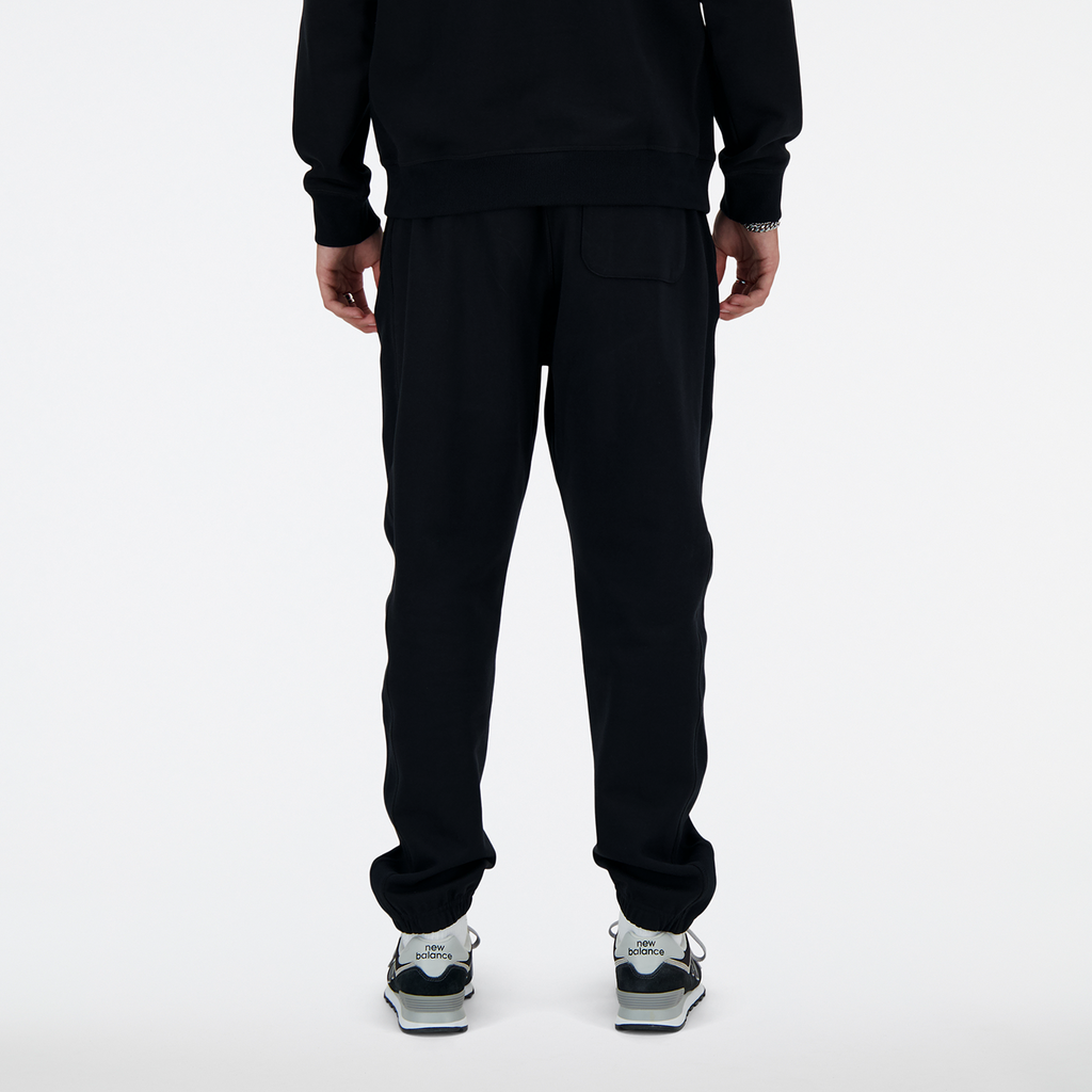 NB Athletics French Terry Jogger black model_bild_back_brandshop