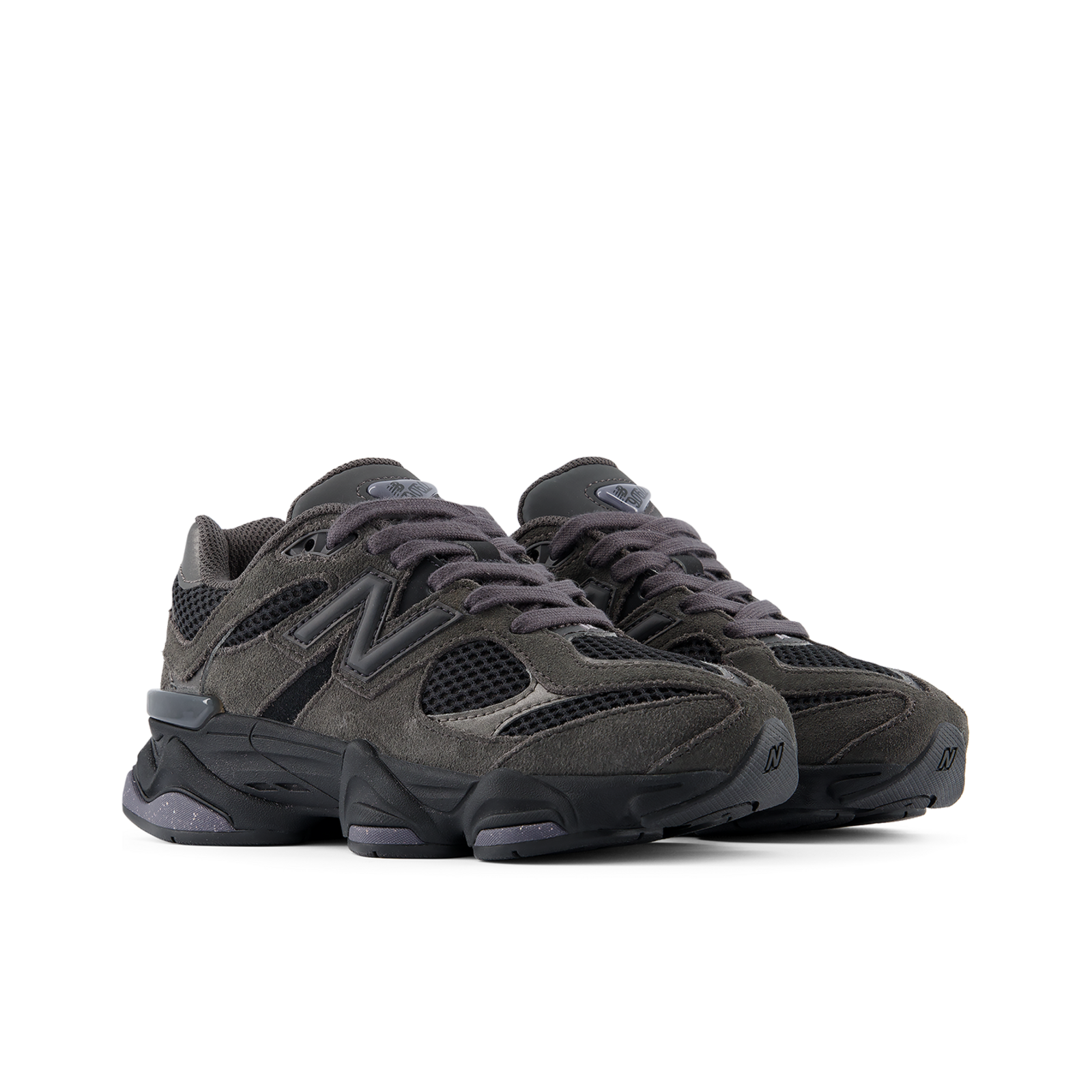 New Balance 9060 Lace in SCHWARZ
