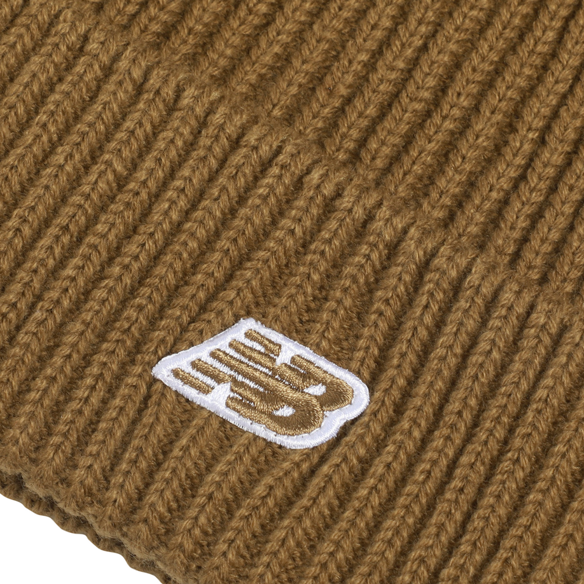 New Balance Winter Watchman Beanie NB Patch V3.0 in BRAUN