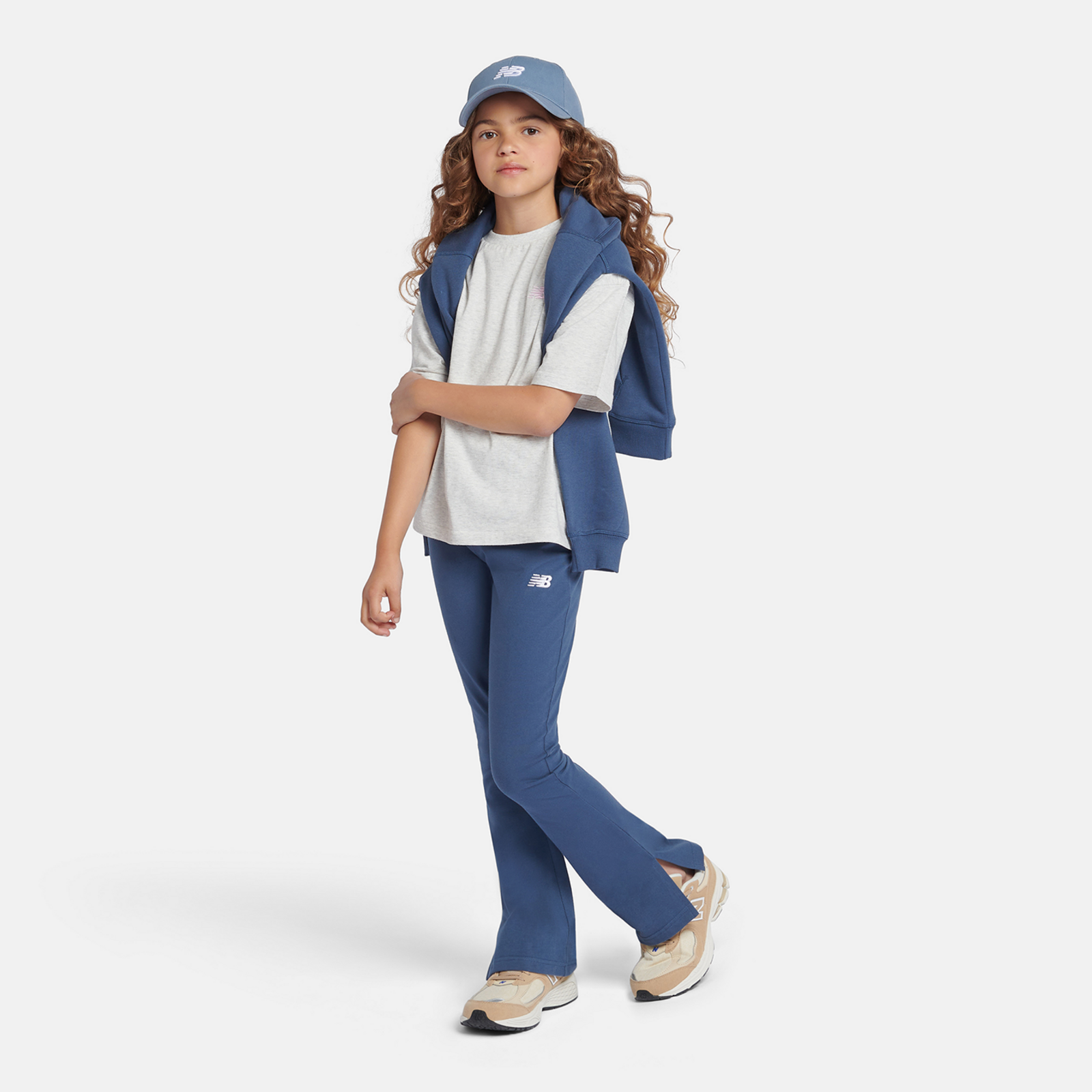 New Balance G New Balance Jersey Small Logo Tee in GRAU