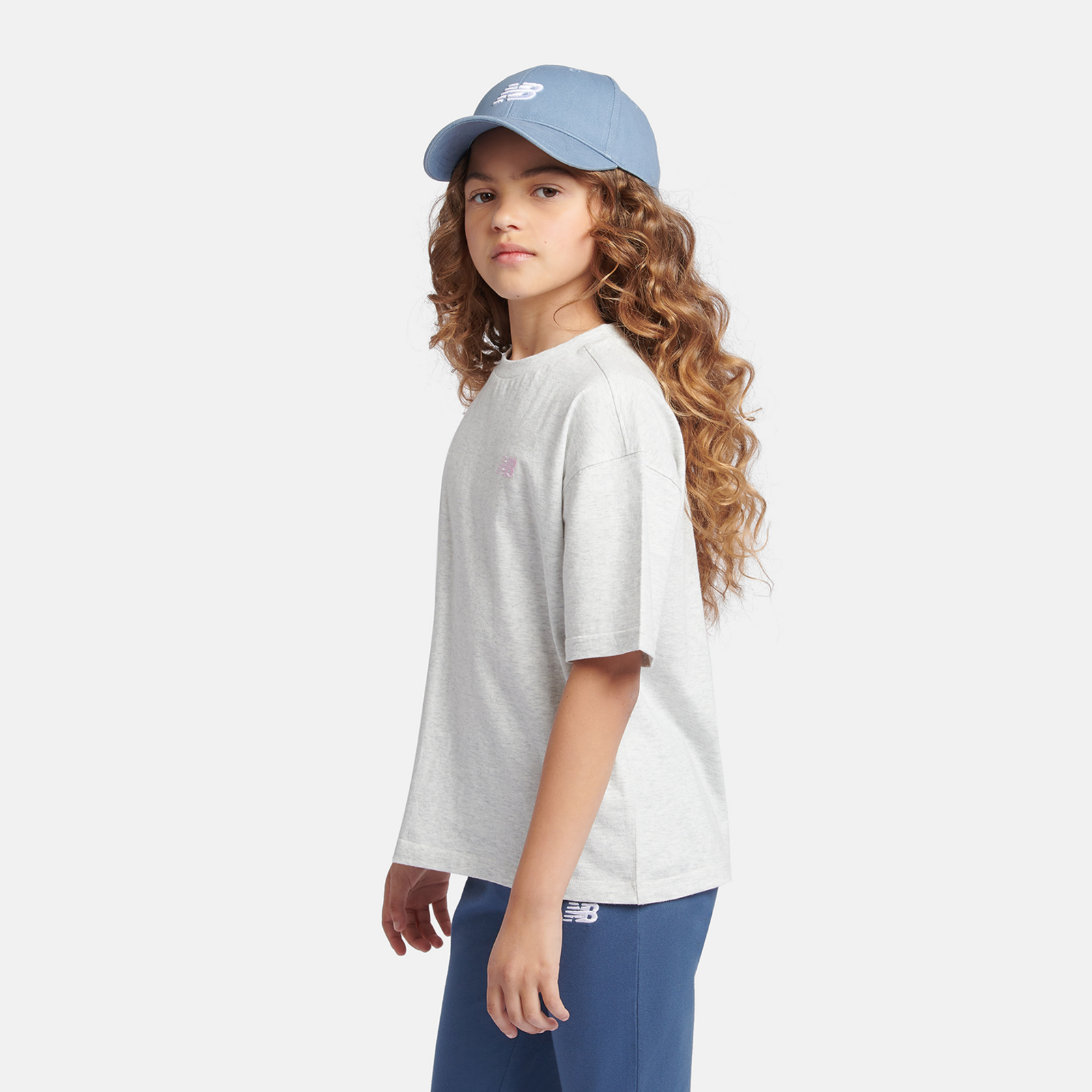 New Balance G New Balance Jersey Small Logo Tee in GRAU