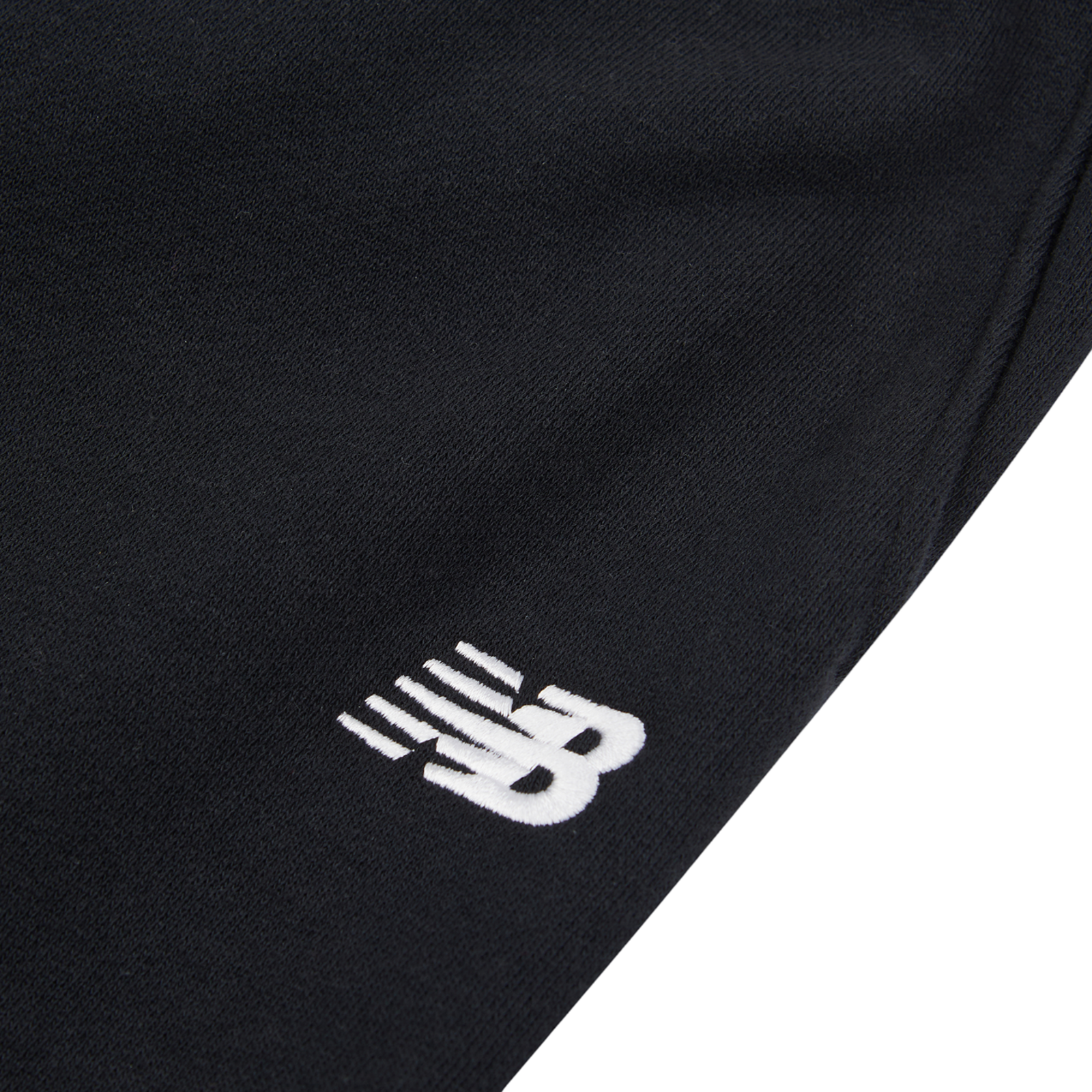New Balance G New Balance French Terry Small Logo Jogger in SCHWARZ