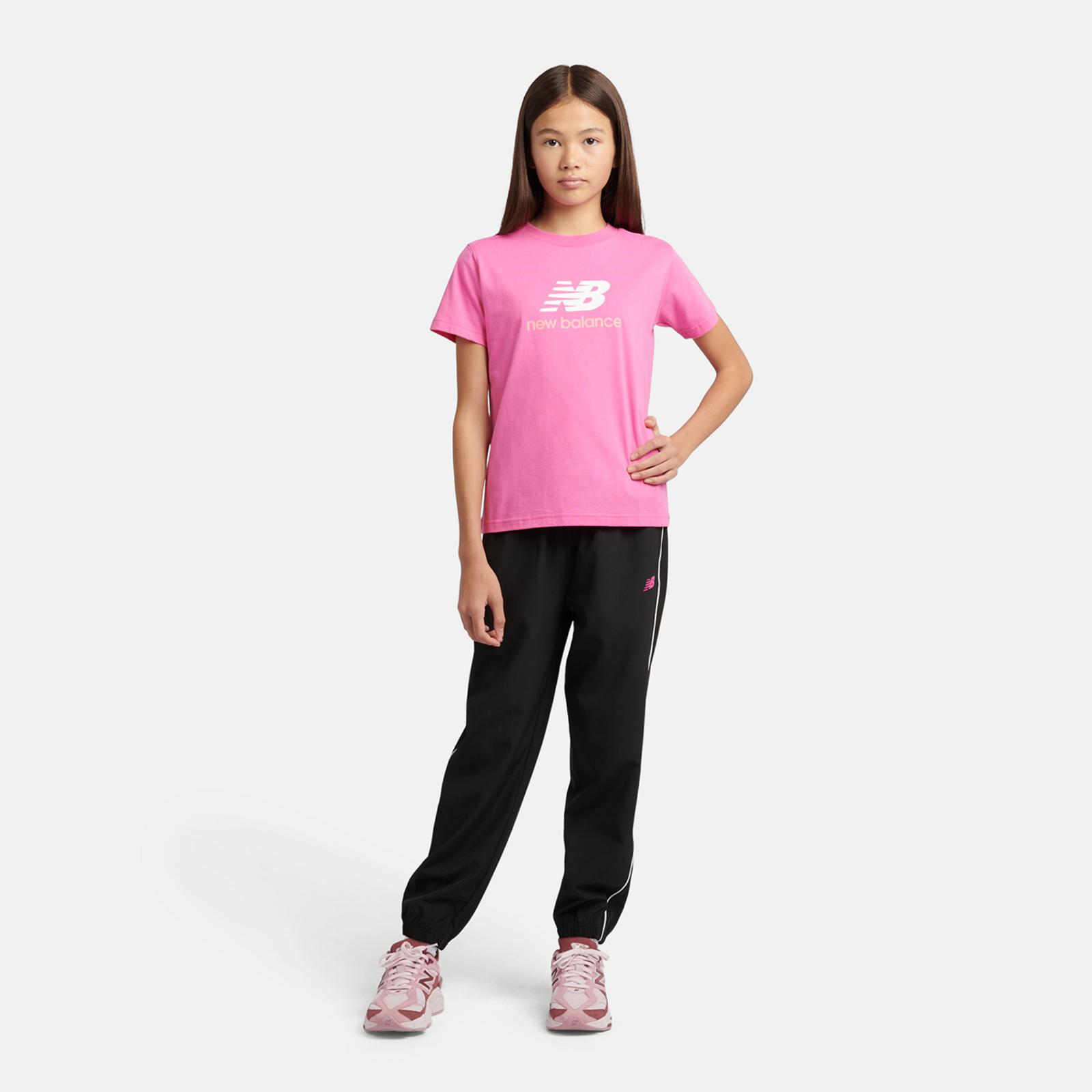 New Balance G NEW BALANCE JERSEY STACKED LOGO TEE in