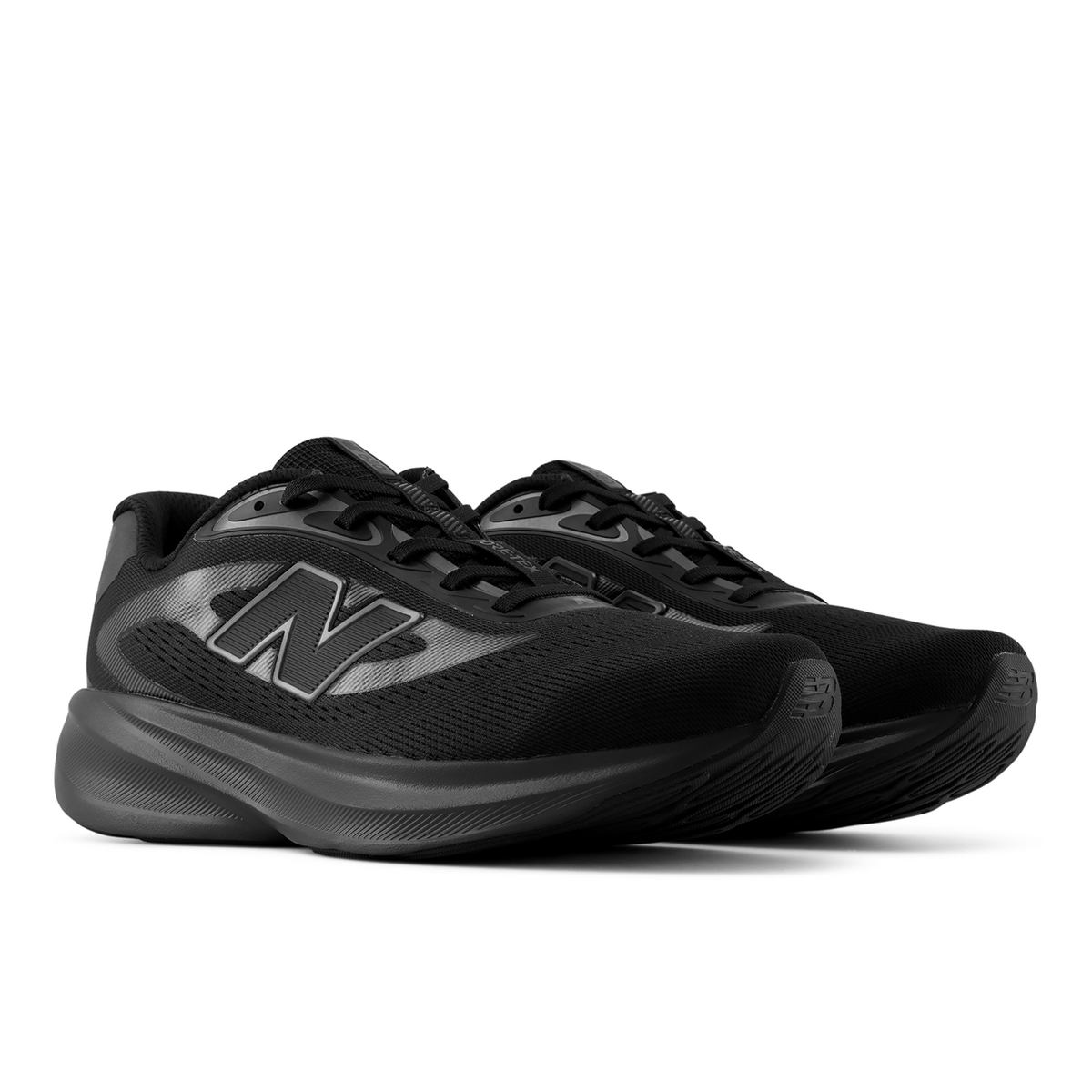 New Balance 680 Gore Tex v9 in SCHWARZ