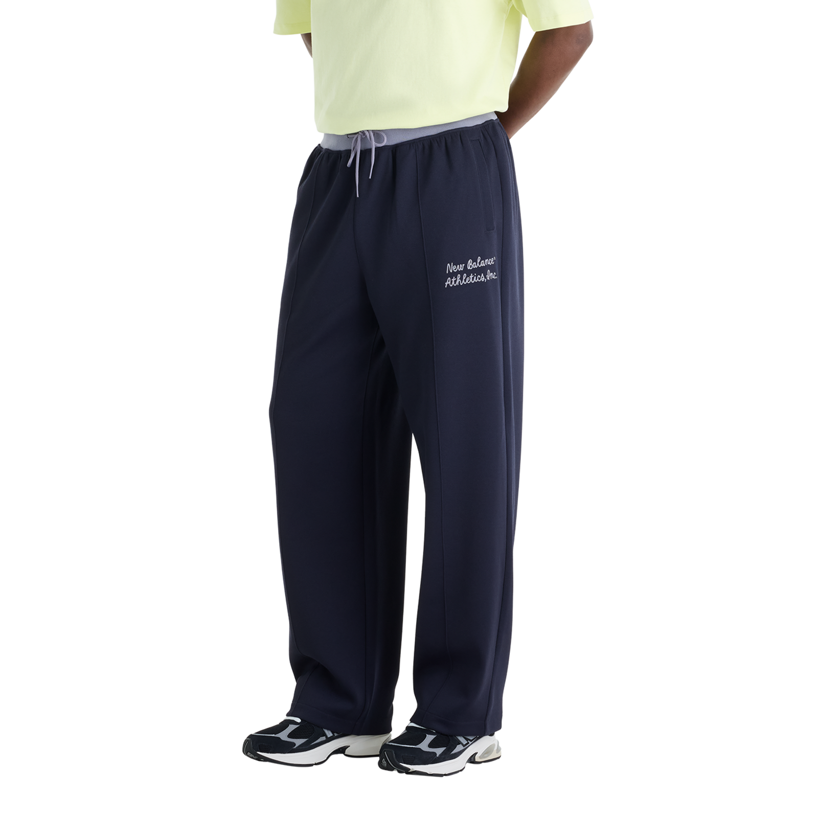 New Balance Sport Legacy Pique Pant in SCHWARZ