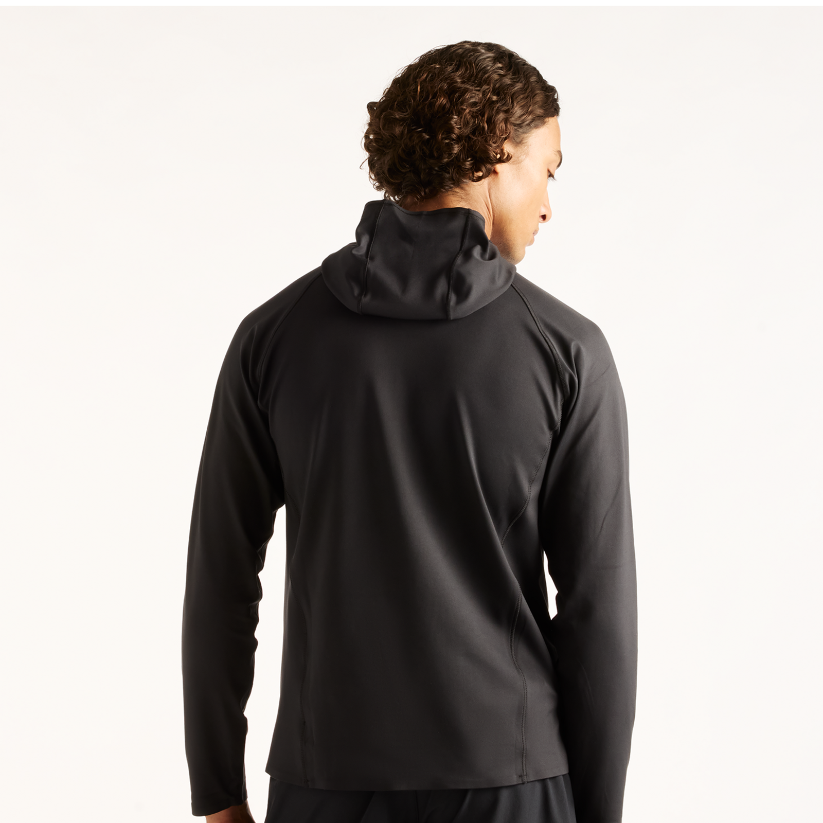 New Balance Reflective Run Hoodie in SCHWARZ