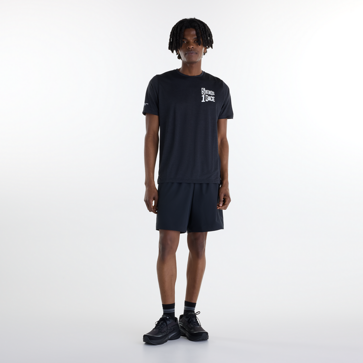 New Balance NYC Marathon Athletics Graphic T-Shirt in SCHWARZ