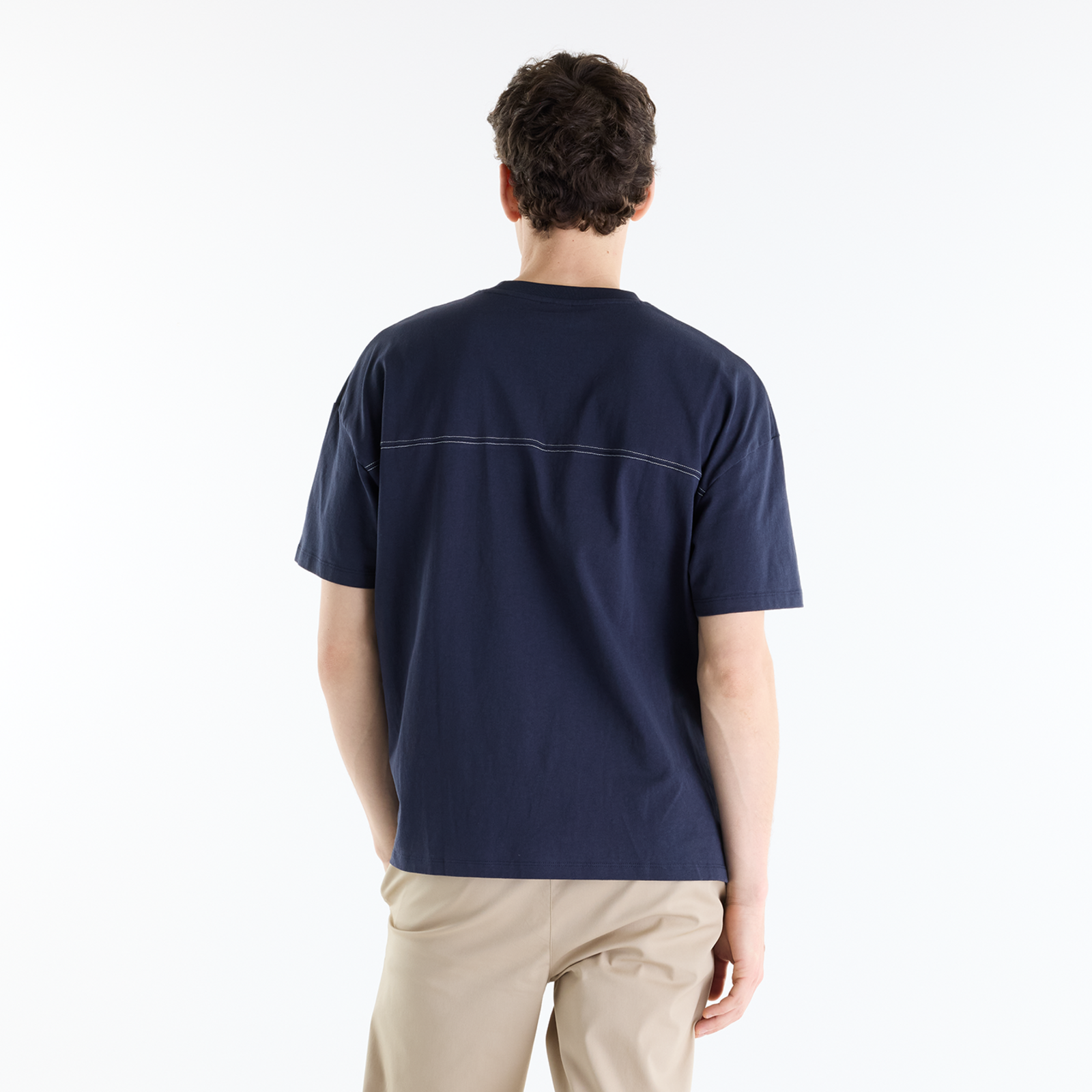 New Balance Sport Legacy Graphic T-Shirt in SCHWARZ