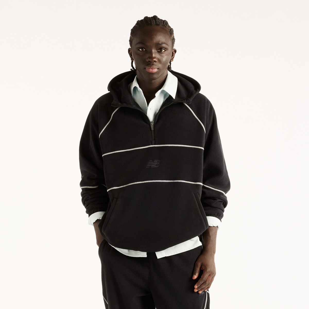 New Balance Trackside Polar Fleece Hoodie in SCHWARZ