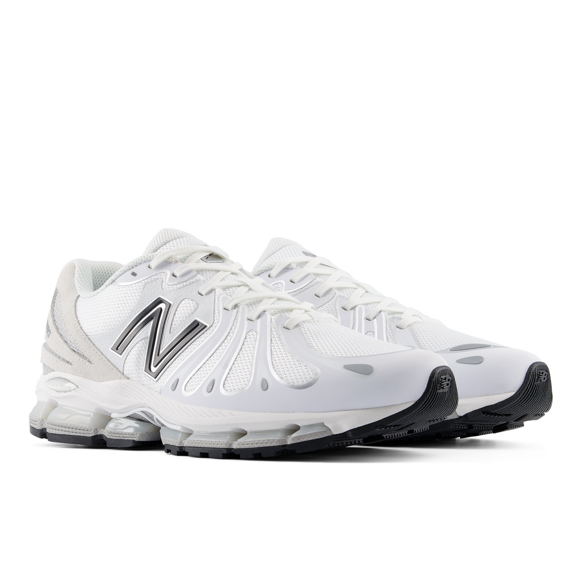 New Balance 1890 Essentials in WEISS