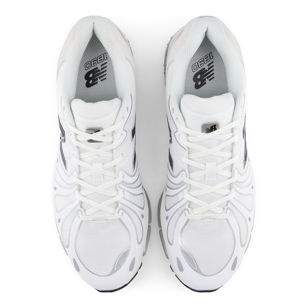 New Balance 1890 Essentials in WEISS
