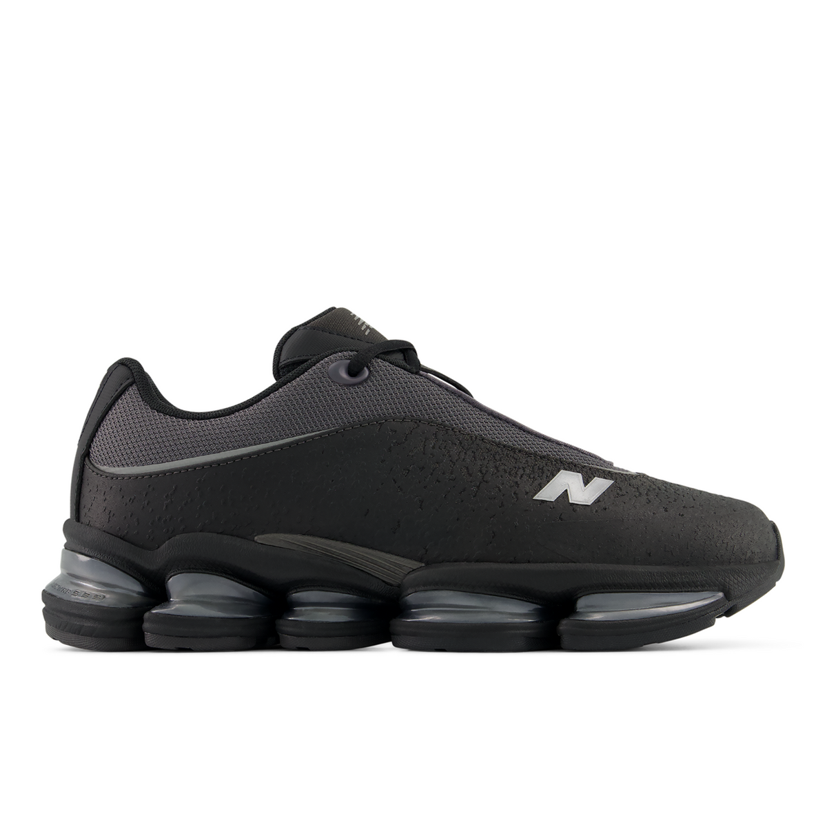 New Balance U2000335 - 2000S in SCHWARZ