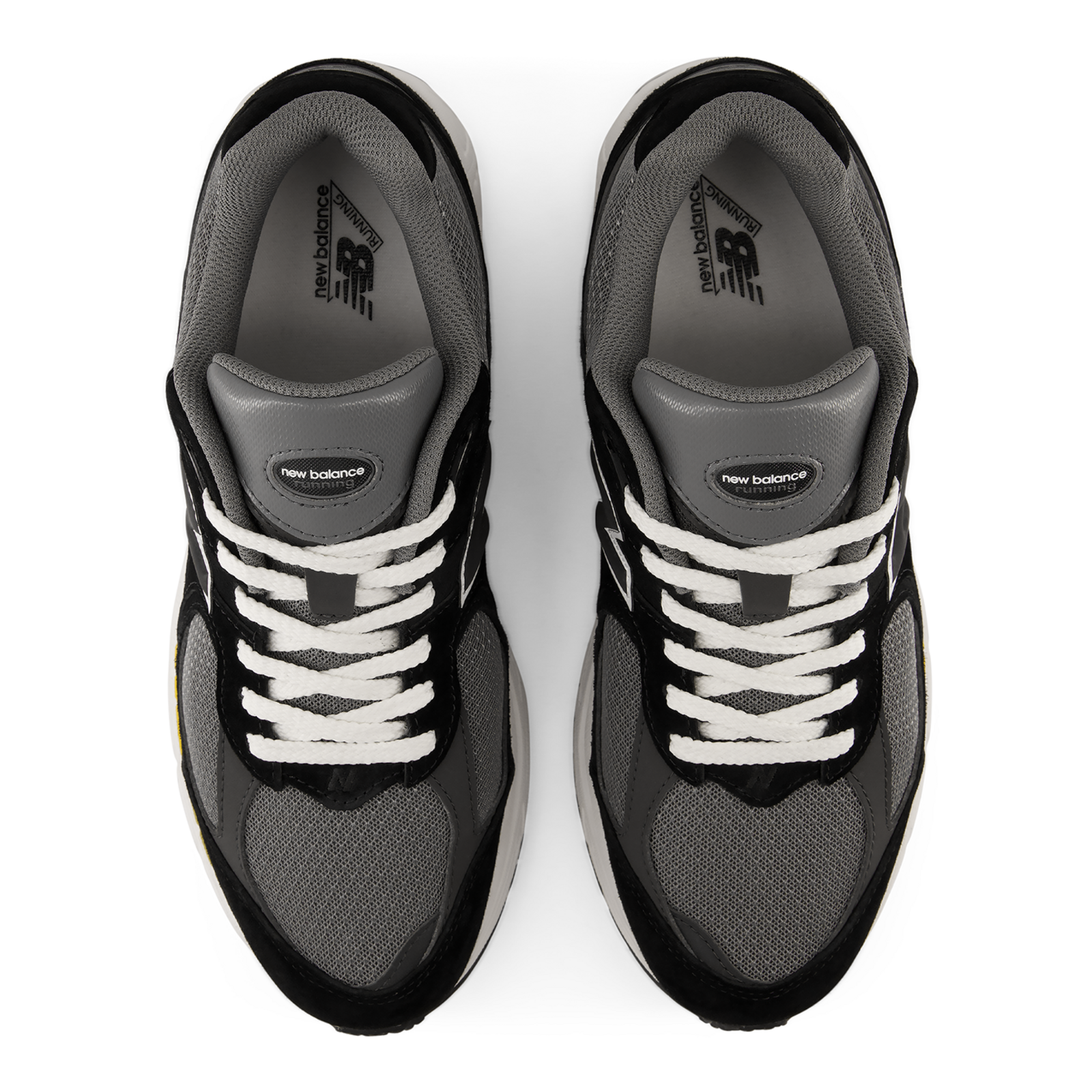 New Balance U20024JG - 2002R in SCHWARZ