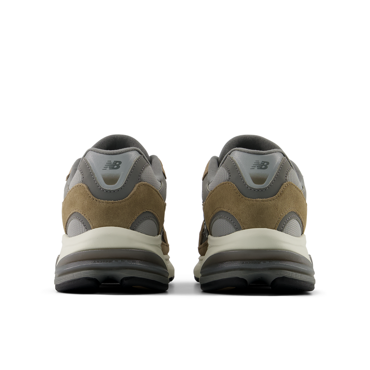 New Balance 2010 Staple in BRAUN