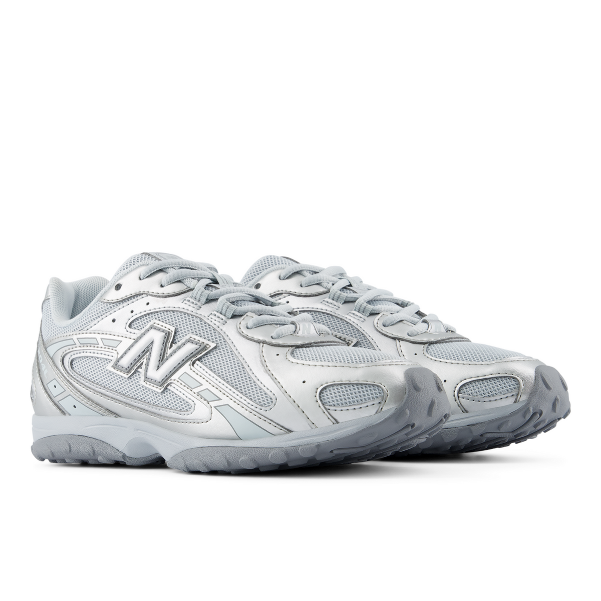New Balance 204L Metallics in BLAU