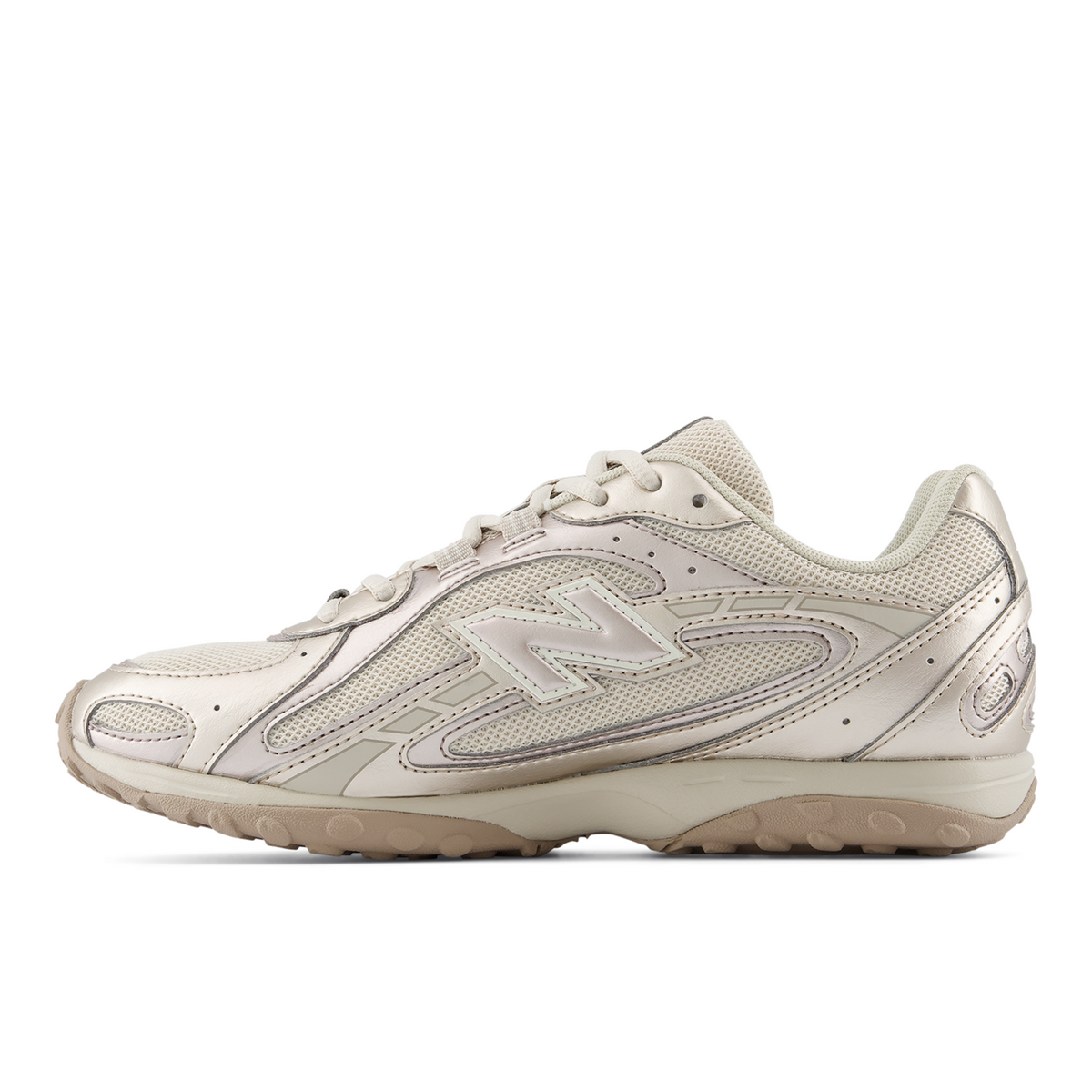New Balance 204L Colour Metallics in GRAU