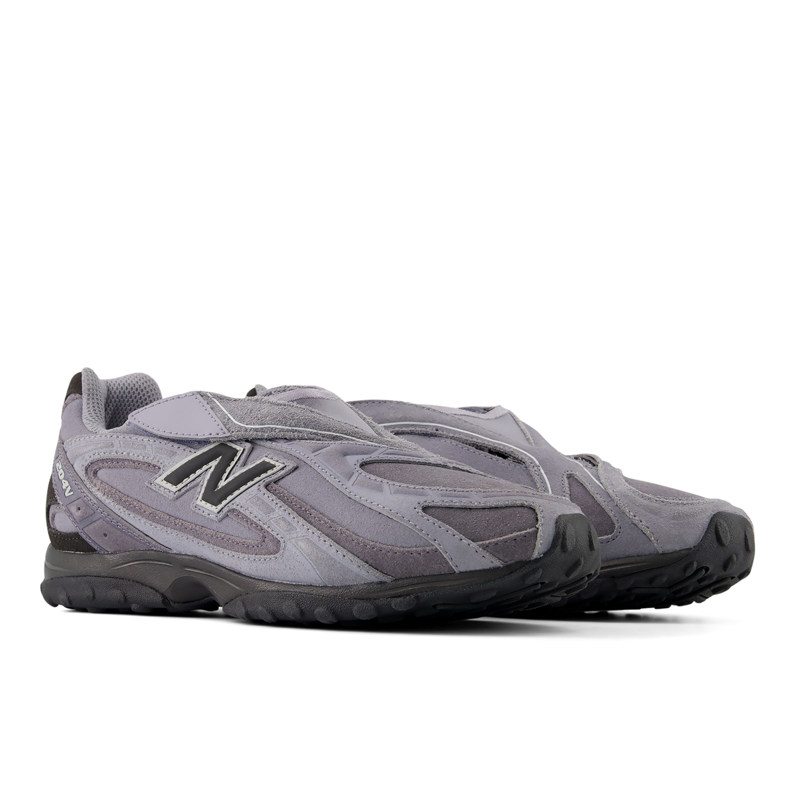 New Balance 204V Catwalk in GRAU