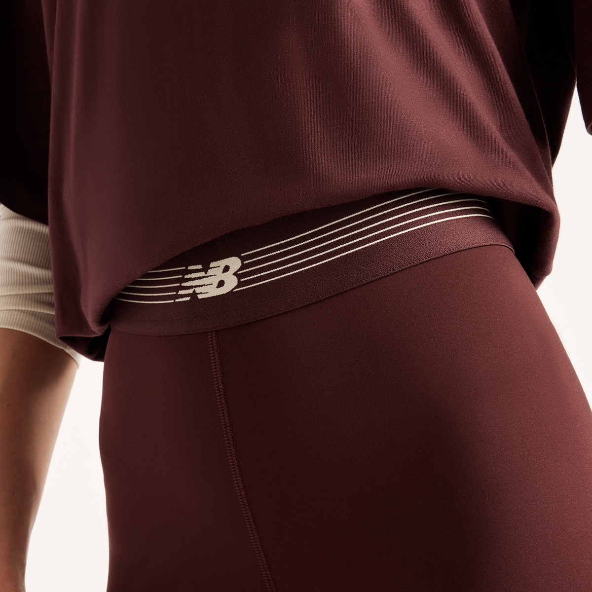 New Balance W AC Legging 25” in ROT