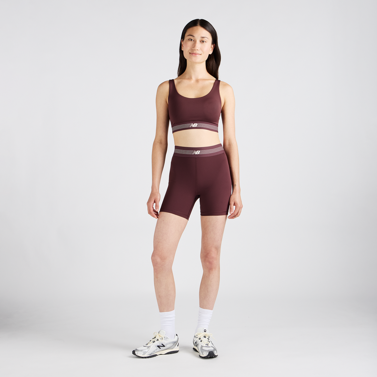 New Balance W AC Fitted Short 5” in ROT