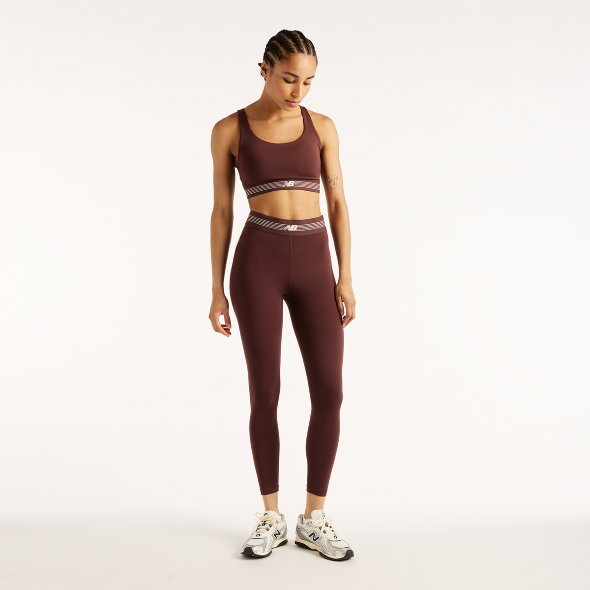 New Balance W AC Train Bra in ROT