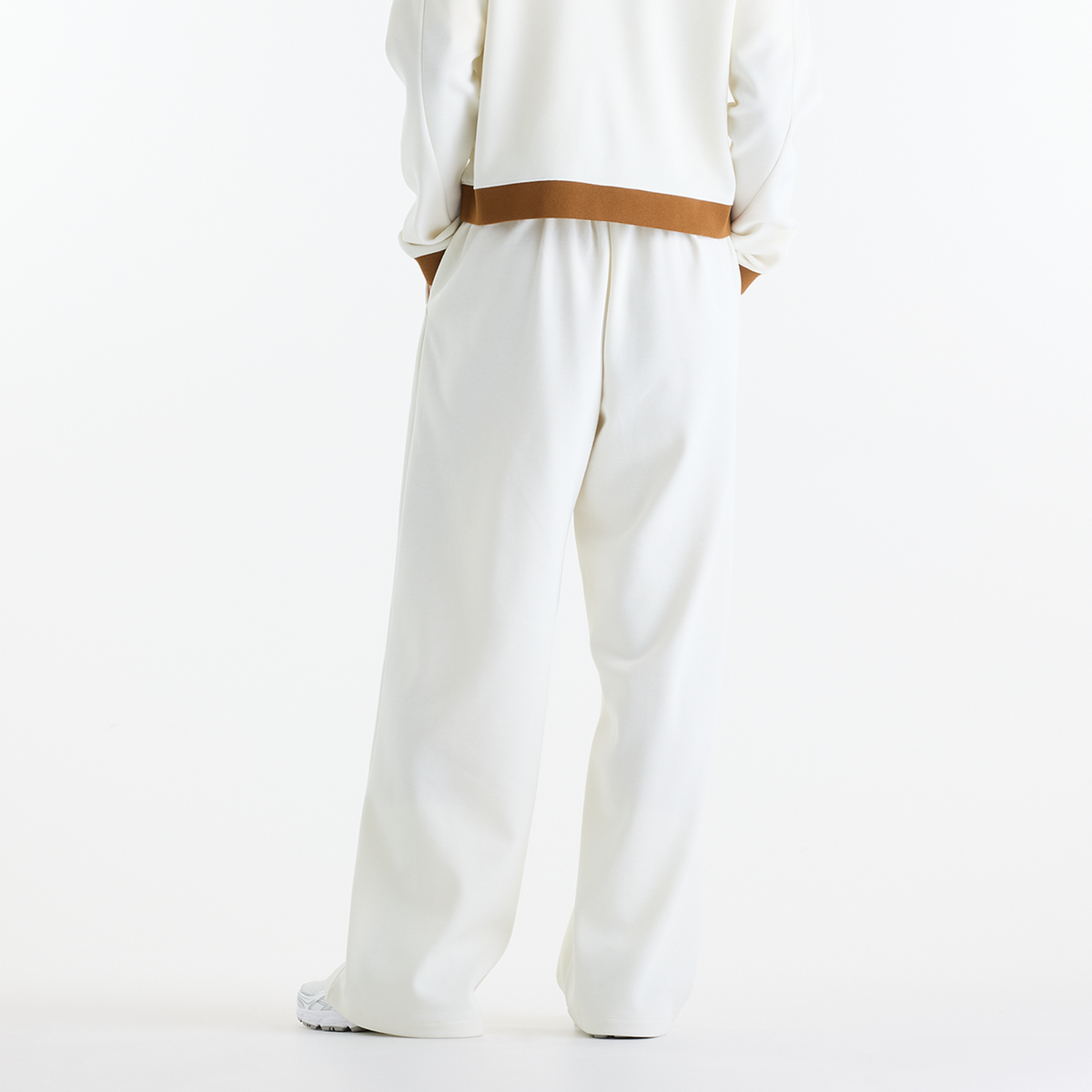New Balance W Sport Legacy Pique Pant in BEIGE