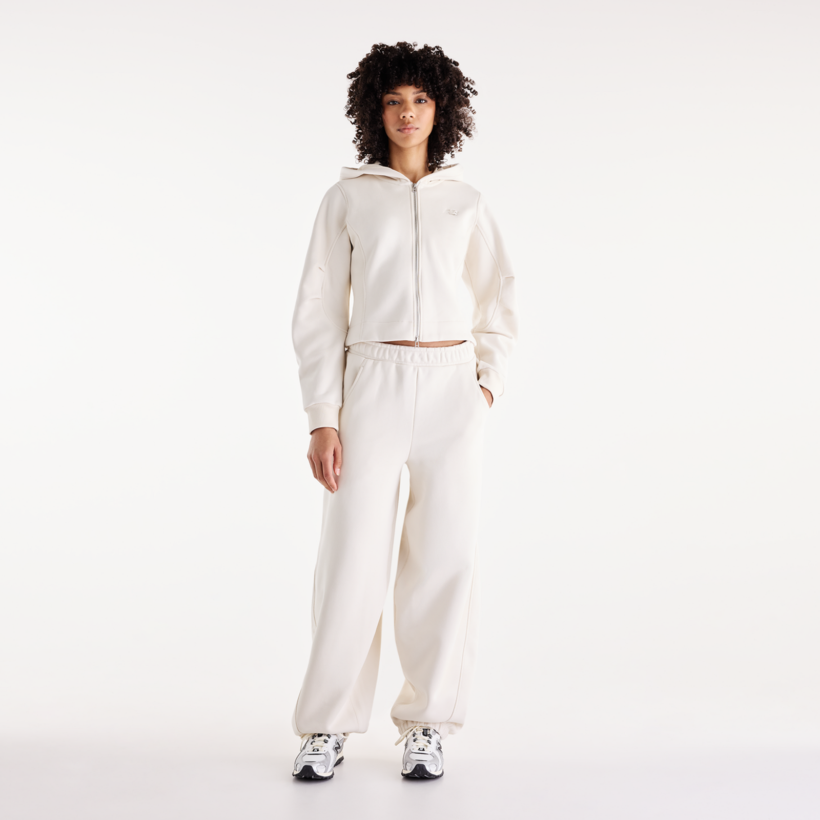 New Balance W Athletics Crafted Fleece Pant in BEIGE