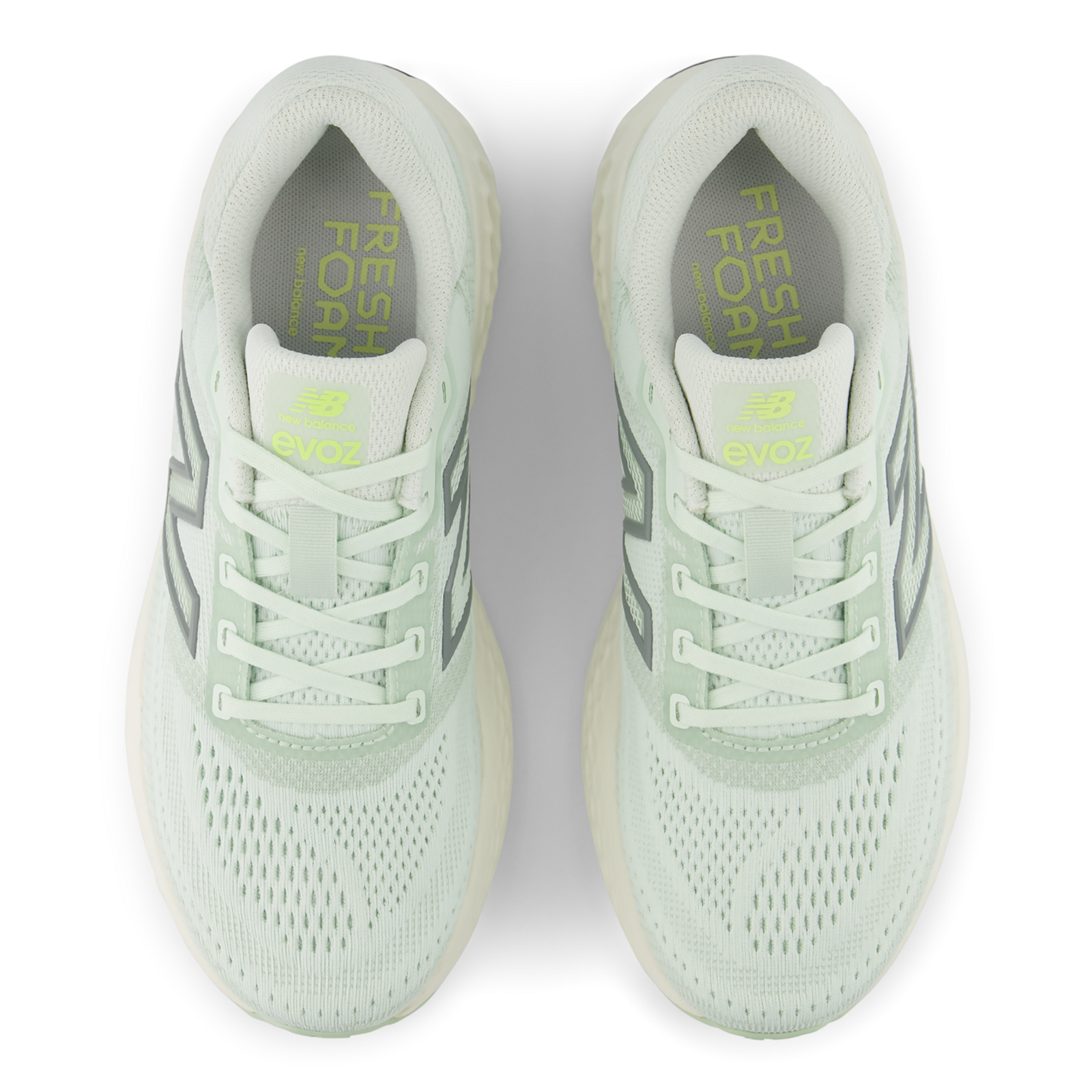 New Balance W Evoz v4 Laufschuhe in WEISS