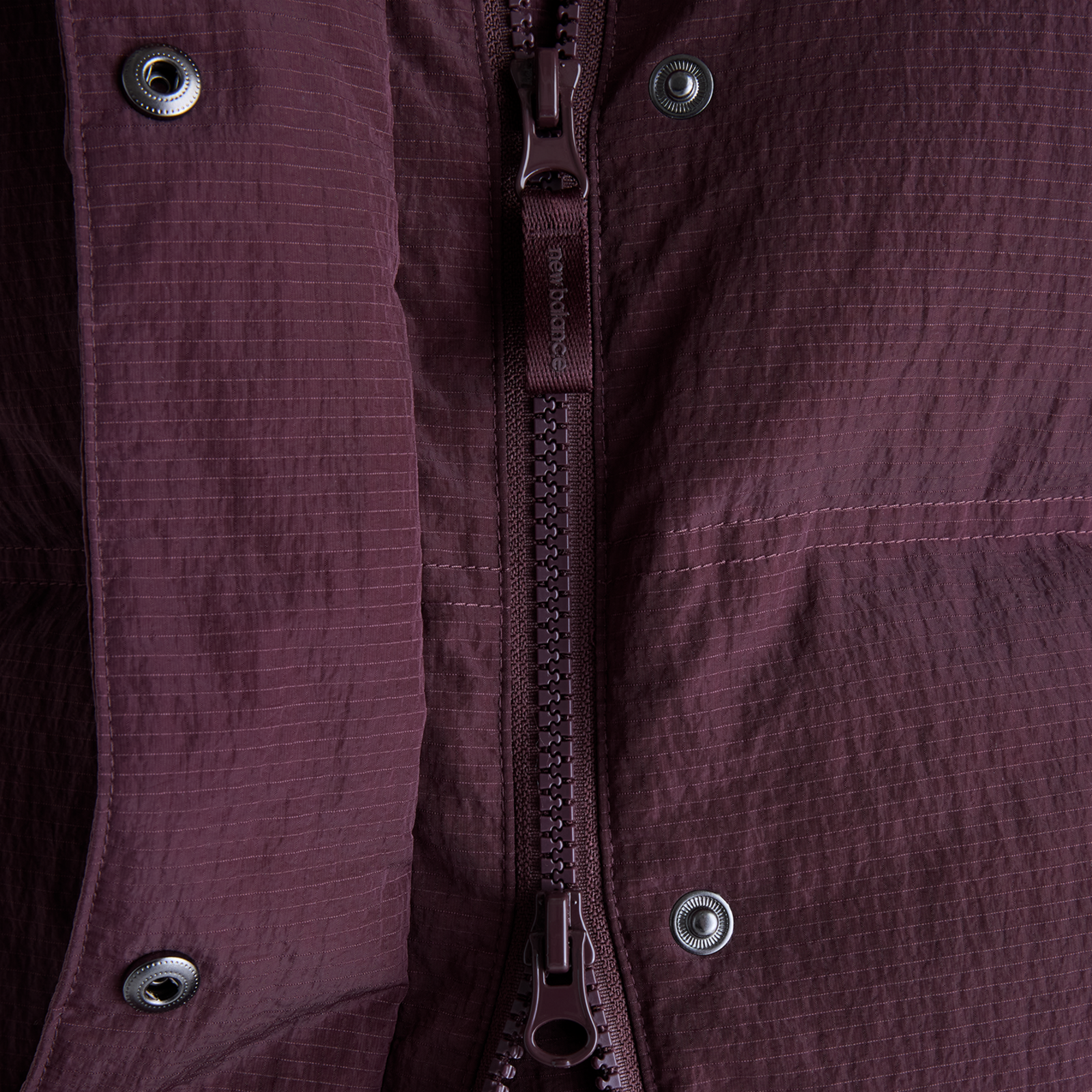 New Balance W Premium Puffer Jacket in ROT