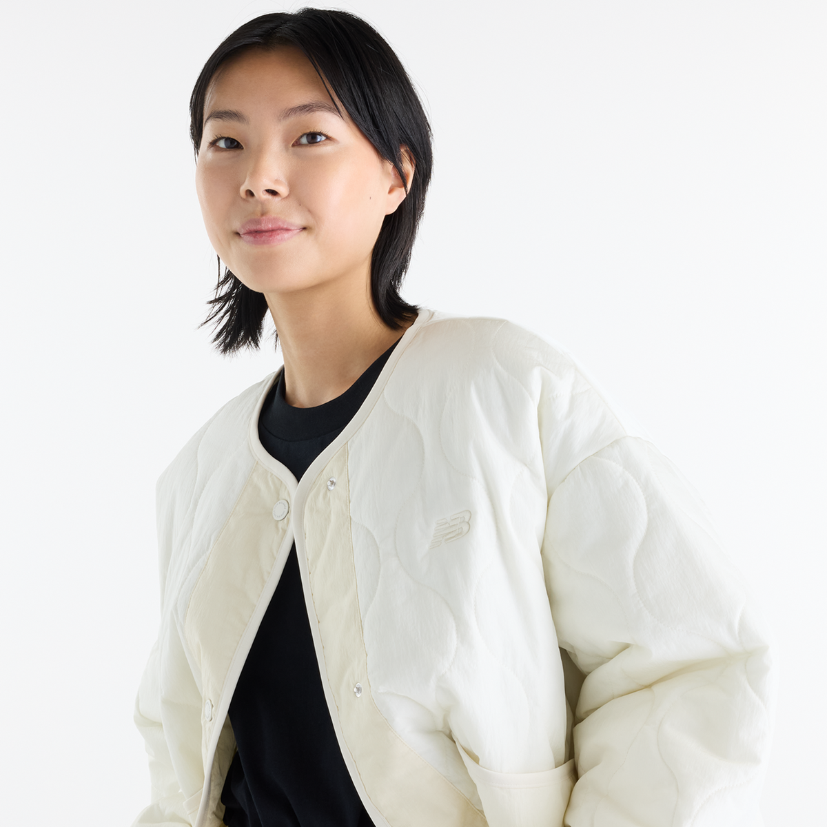 New Balance W Quilted Bomber in BEIGE