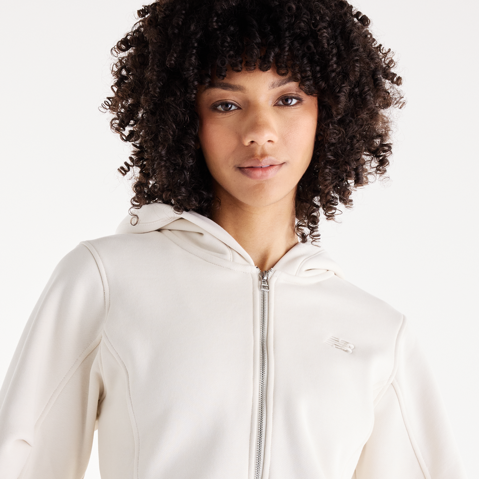 New Balance W Athletics Crafted Fleece Full Zip in BEIGE