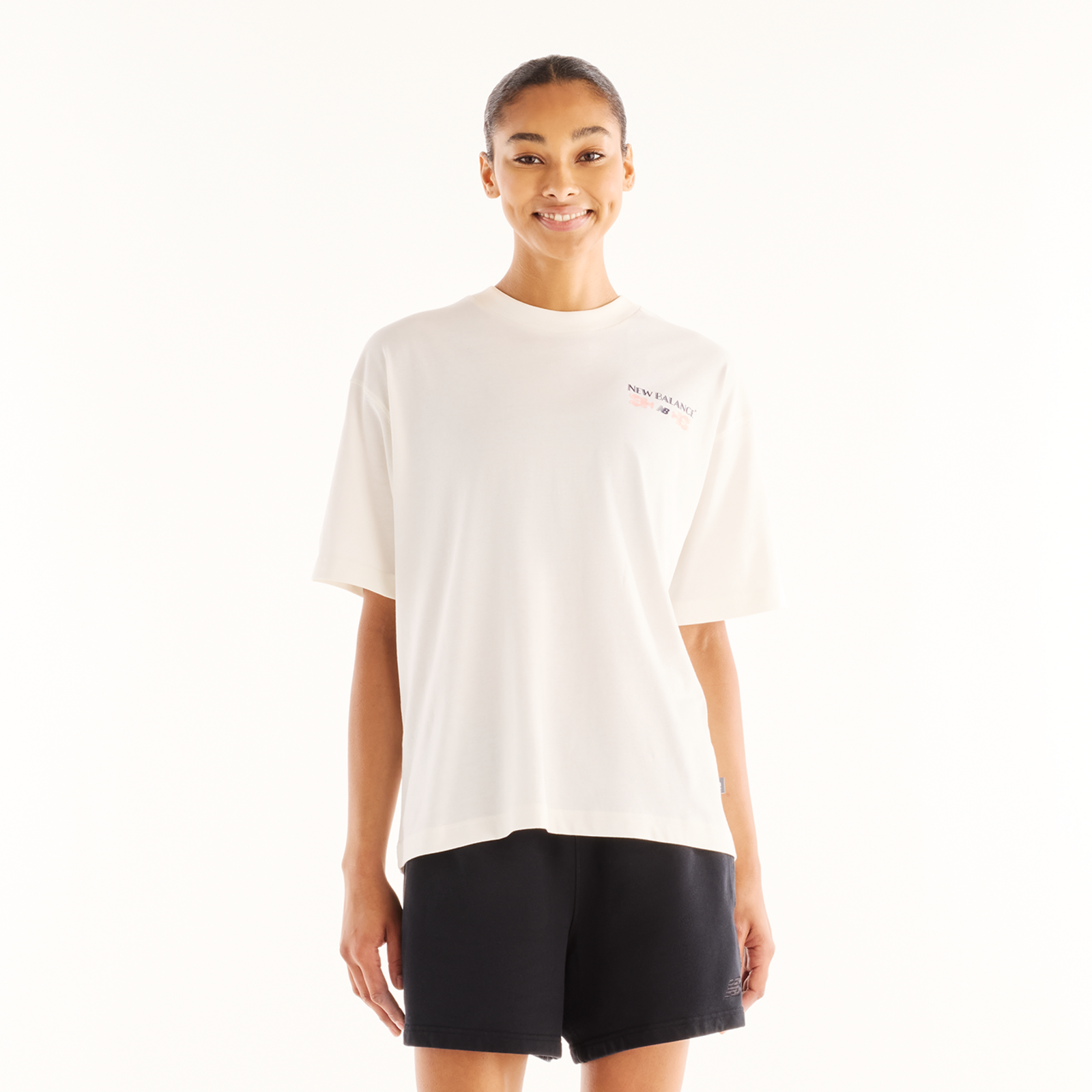 New Balance W Grab a Bite Boston Oversized T-Shirt in