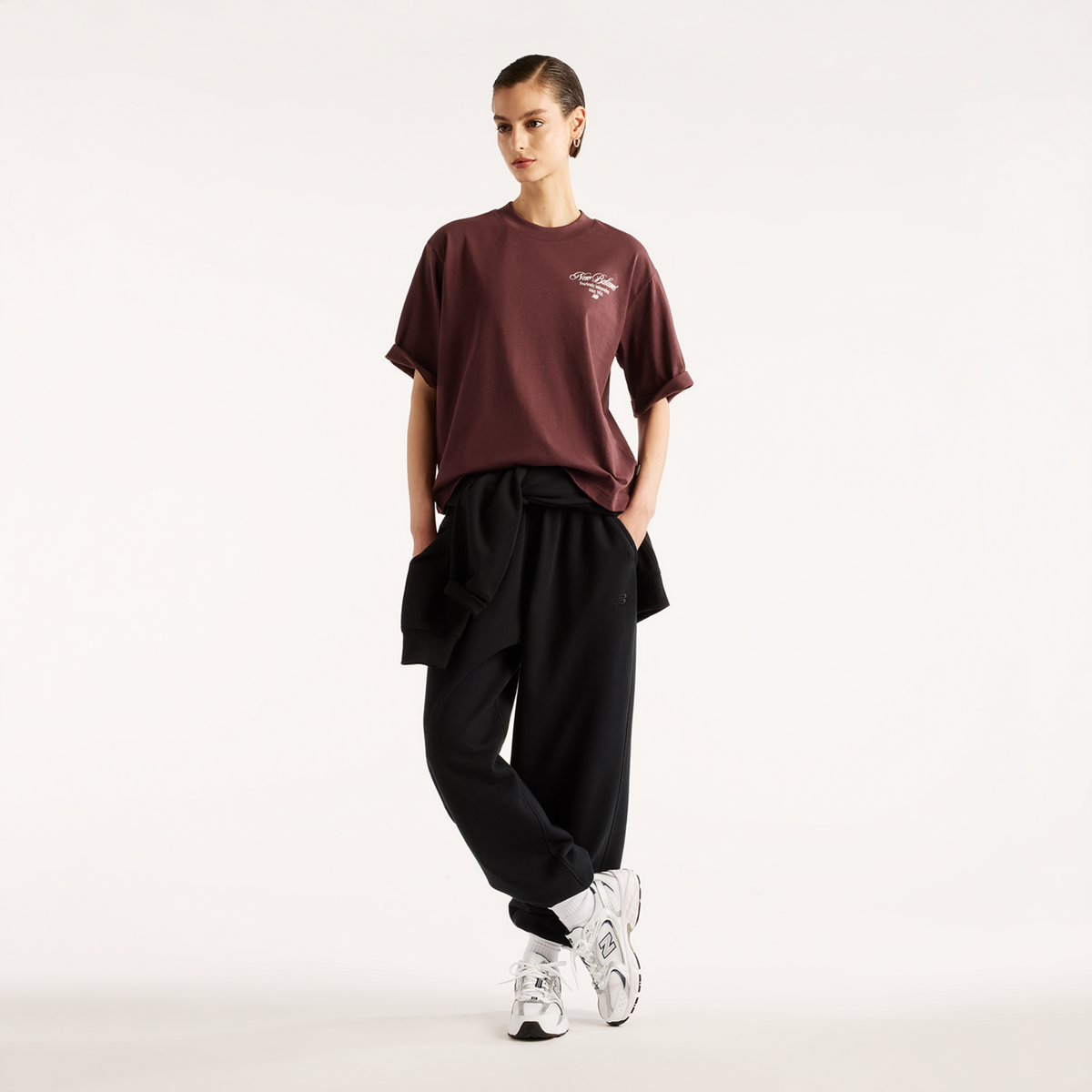 New Balance W Pressed Flowers Relaxed T-Shirt in ROT
