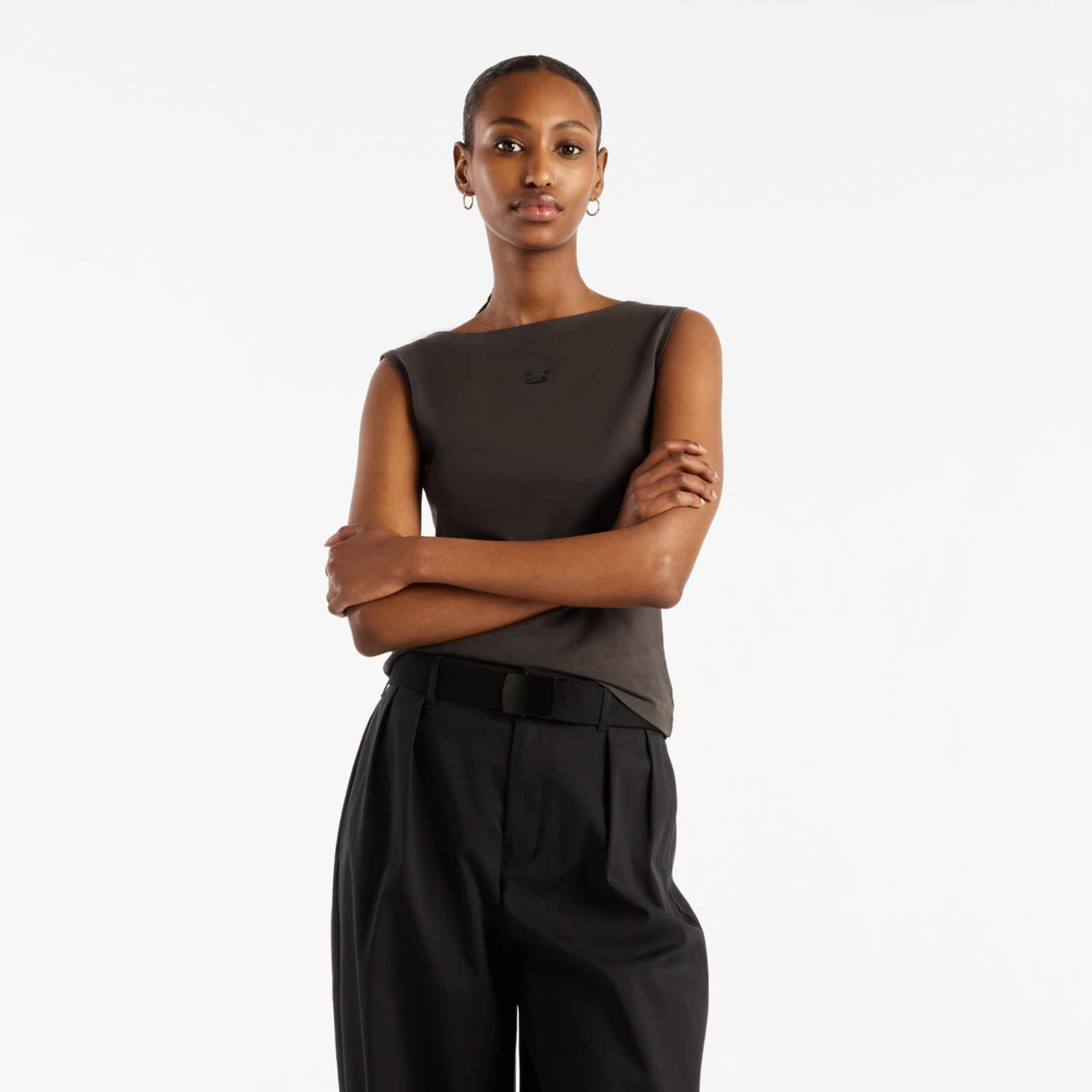 New Balance W Open-Back Fitted Tank in