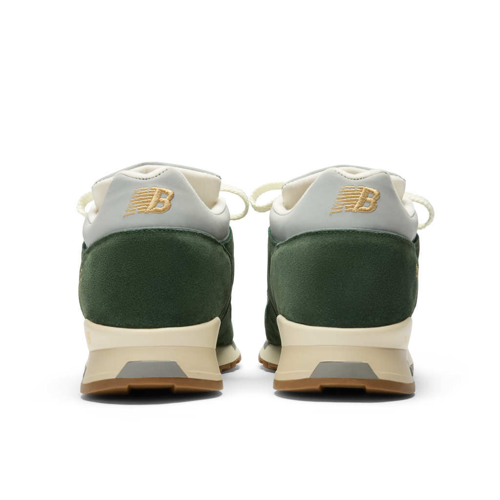 New Balance M 1500 Made in UK Vintage Sports Freizeitschuhe in GRÜN